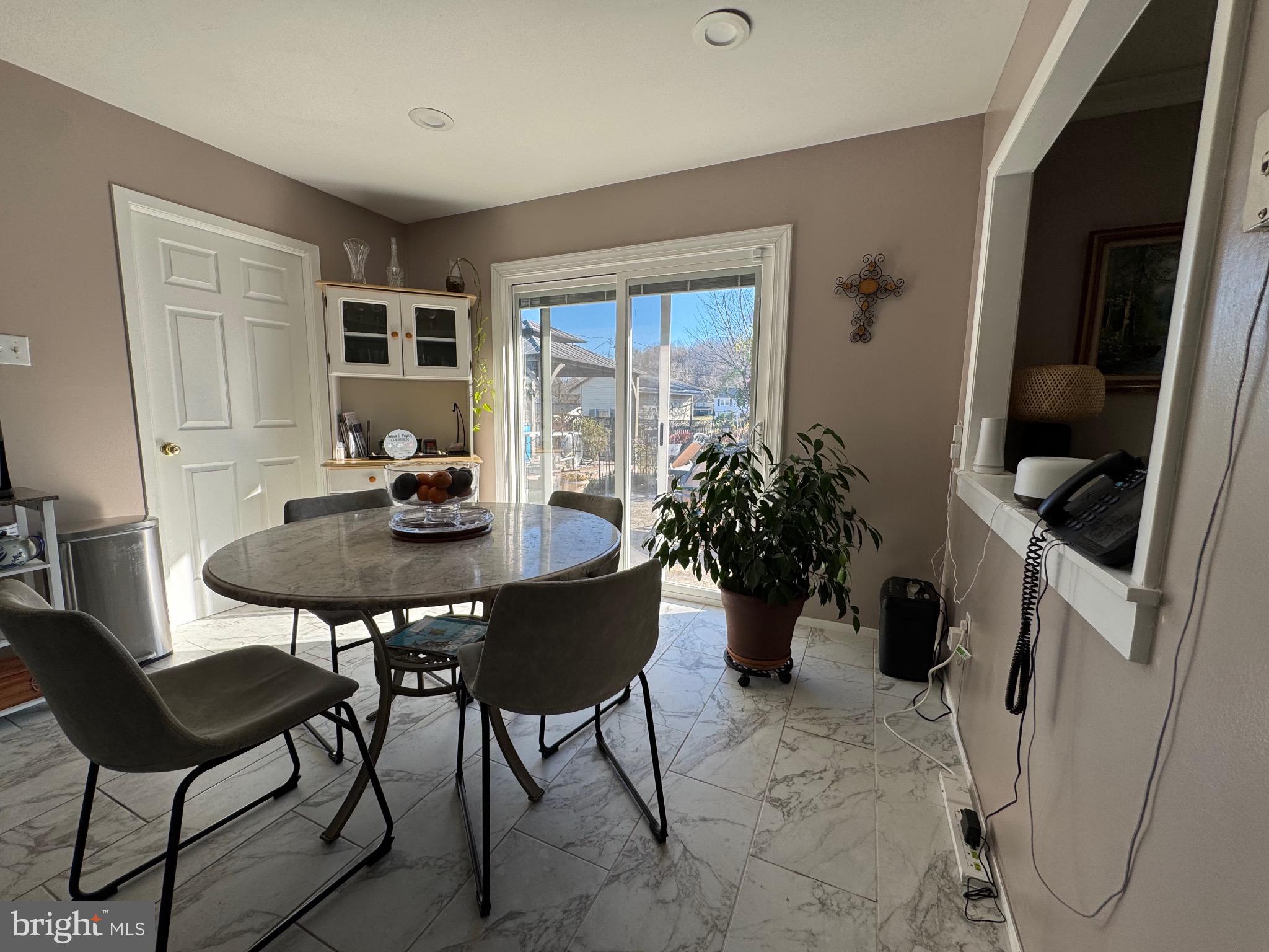 Real estate listing preview #11
