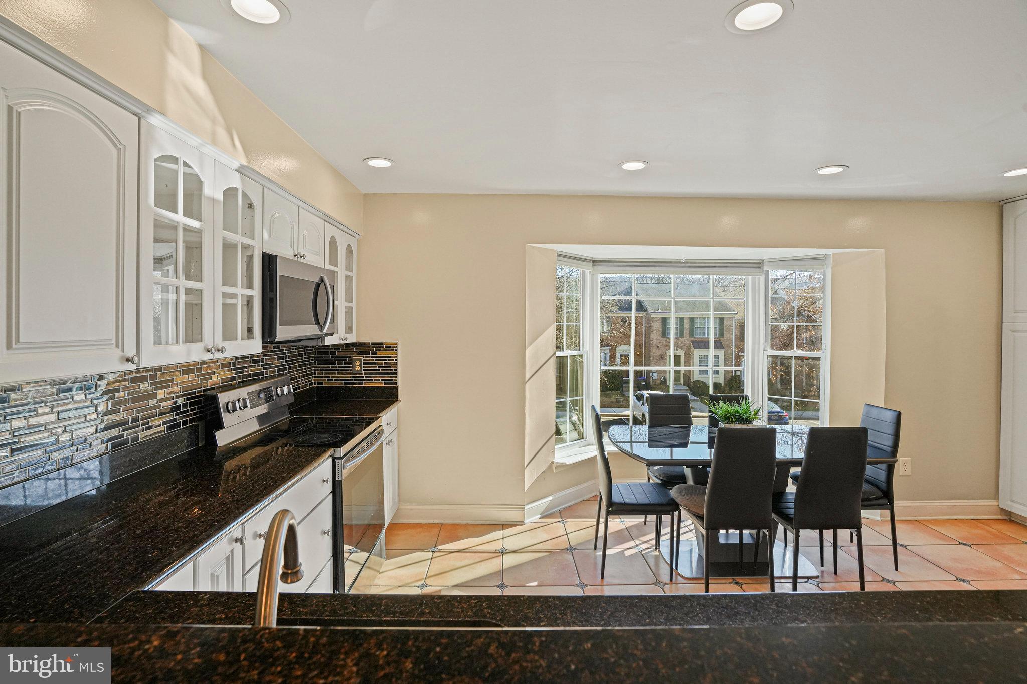 Real estate listing preview #19