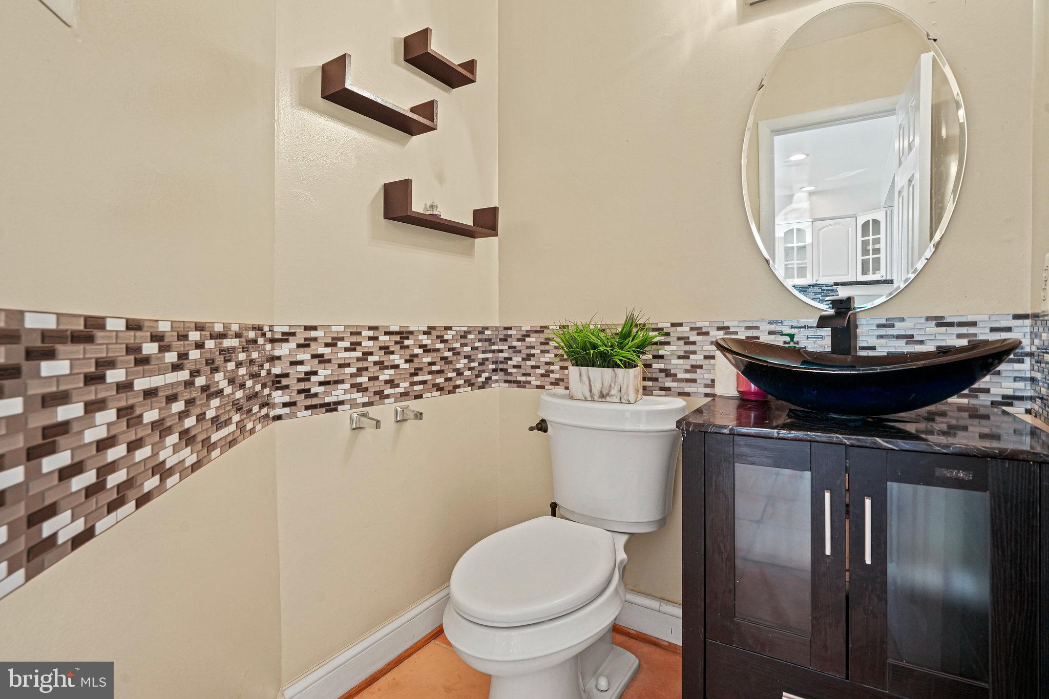 Real estate listing preview #18