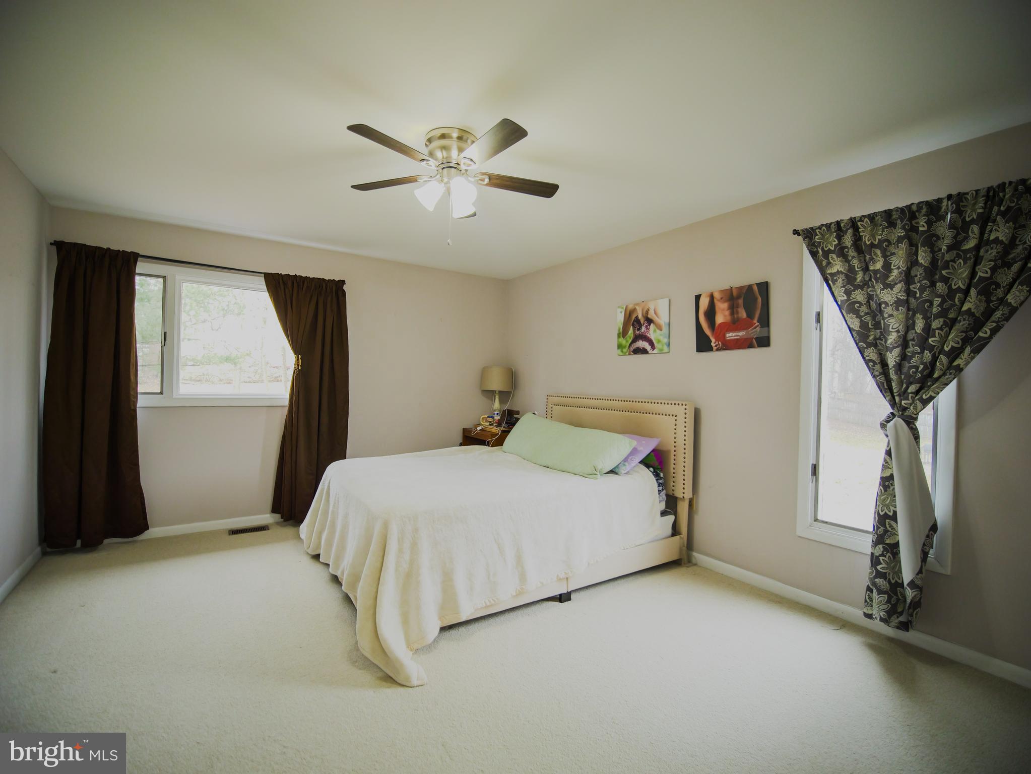 Real estate listing preview #14