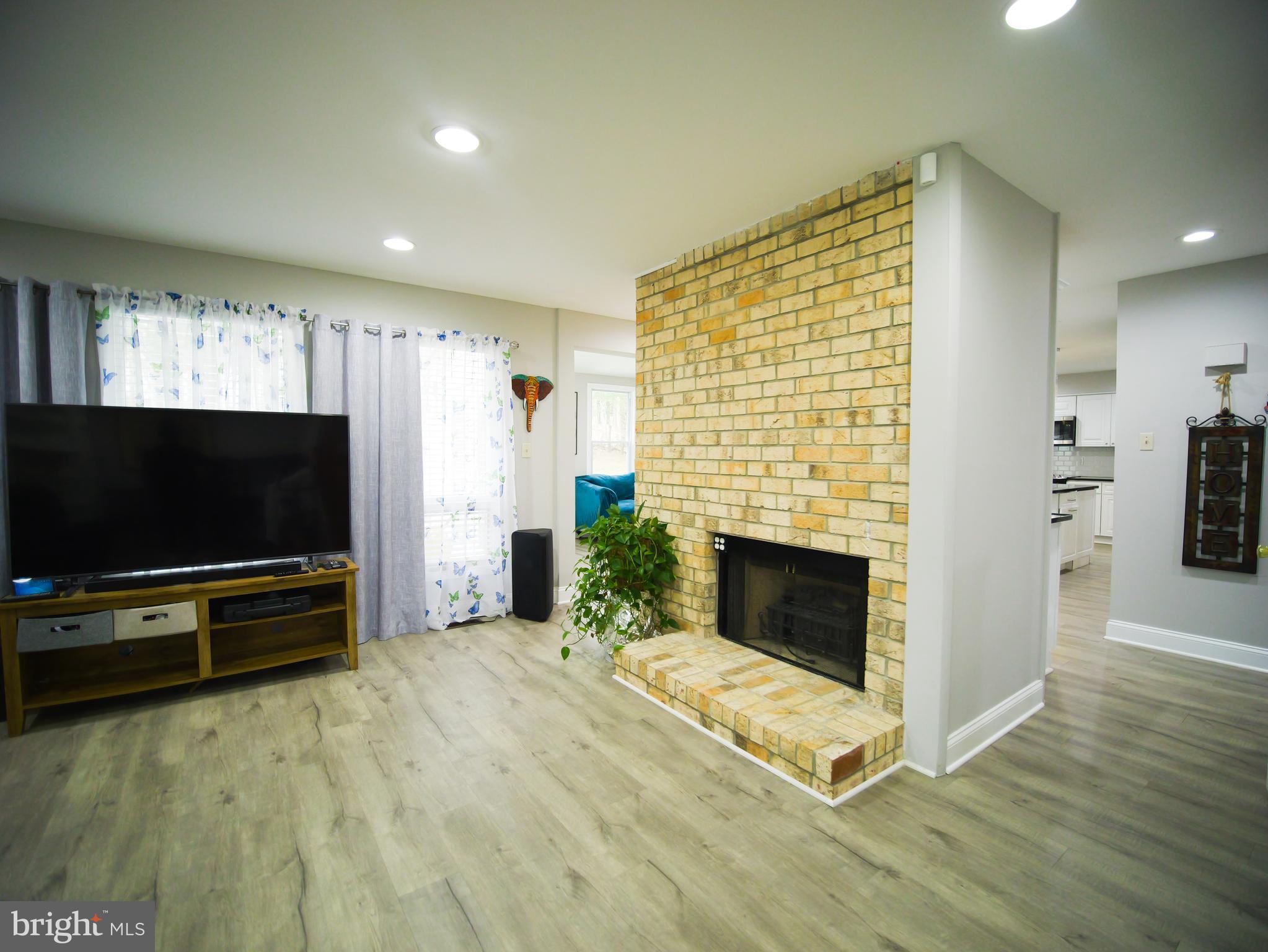 Real estate listing preview #7