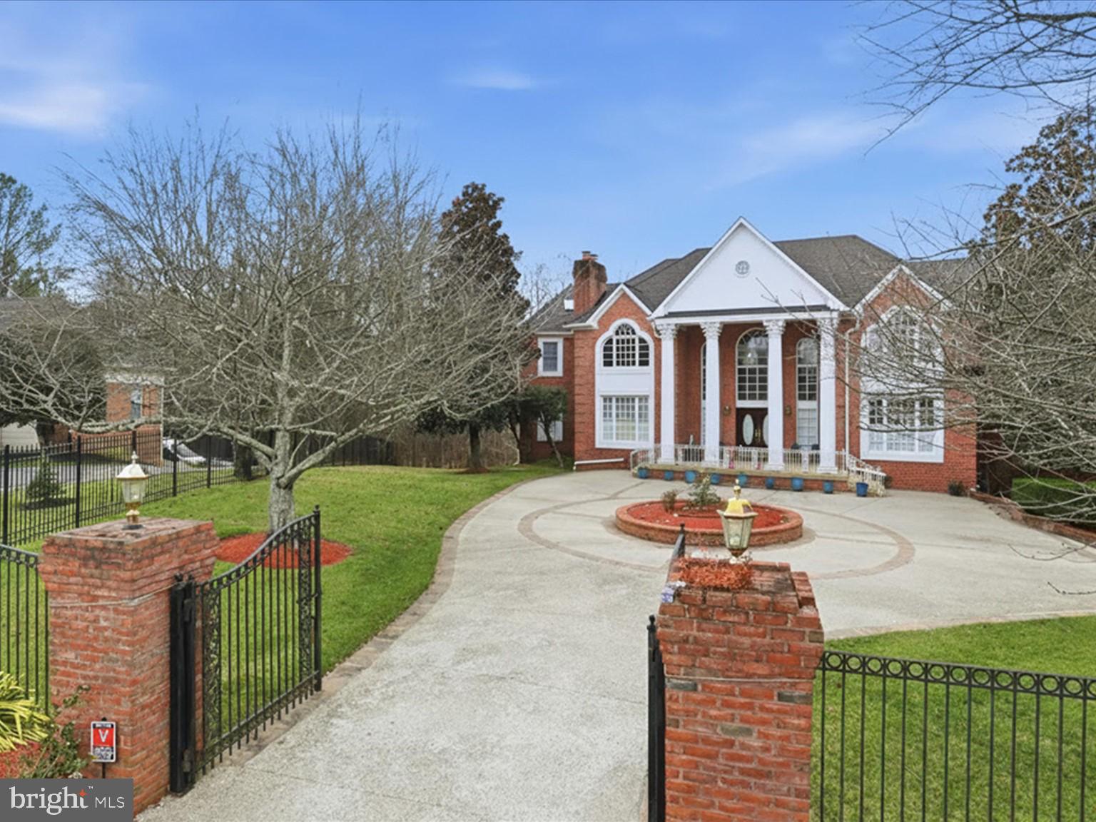 Real estate listing preview #4