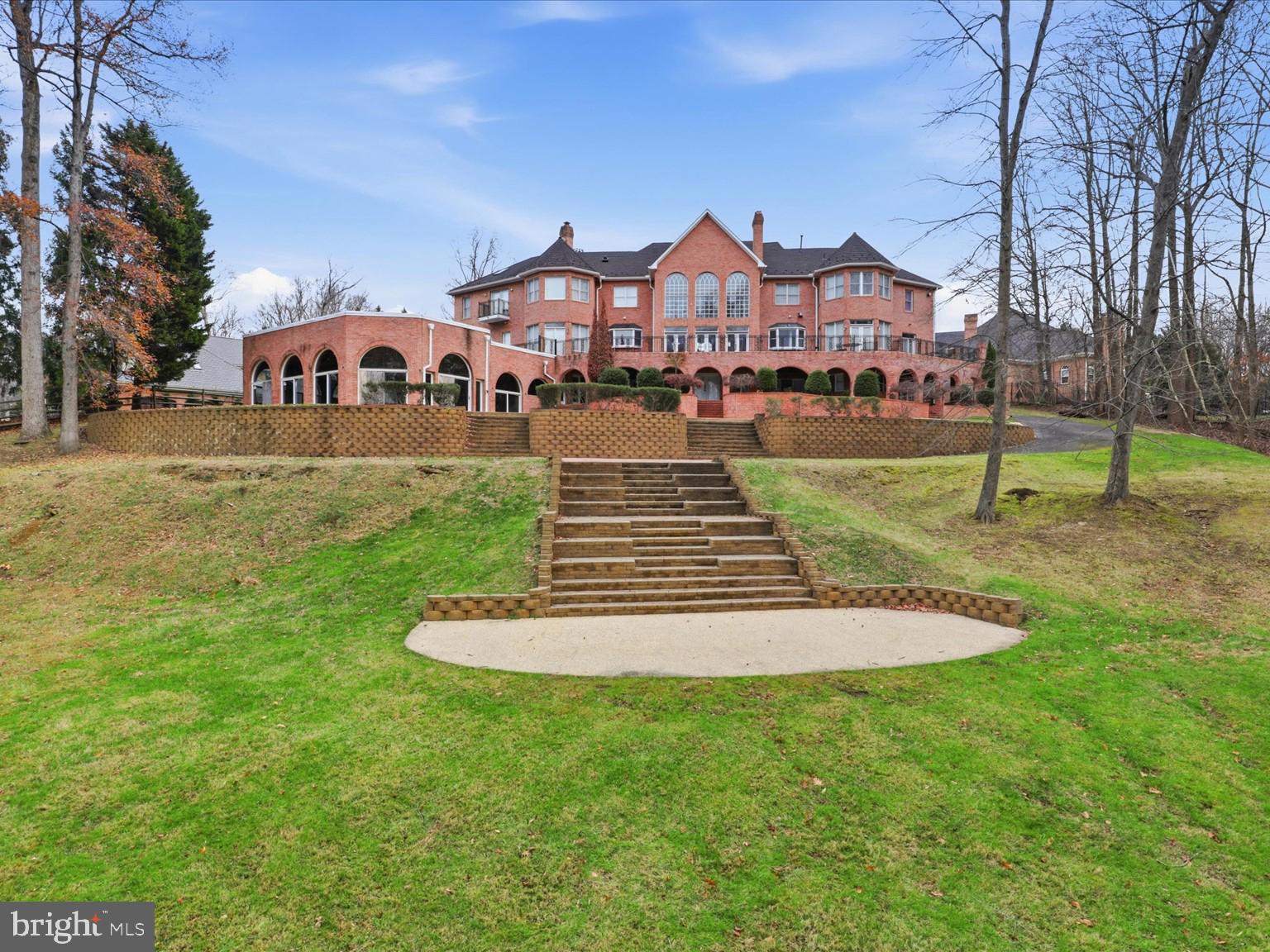 Real estate listing preview #7