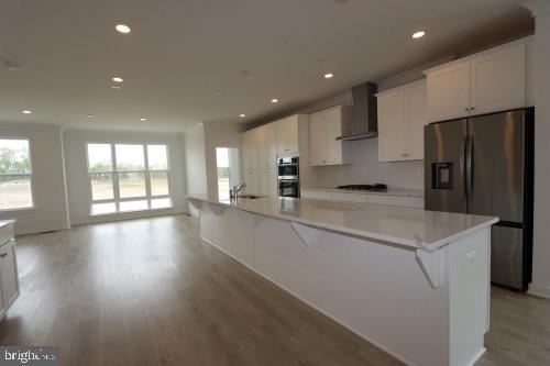 Real estate listing preview #13