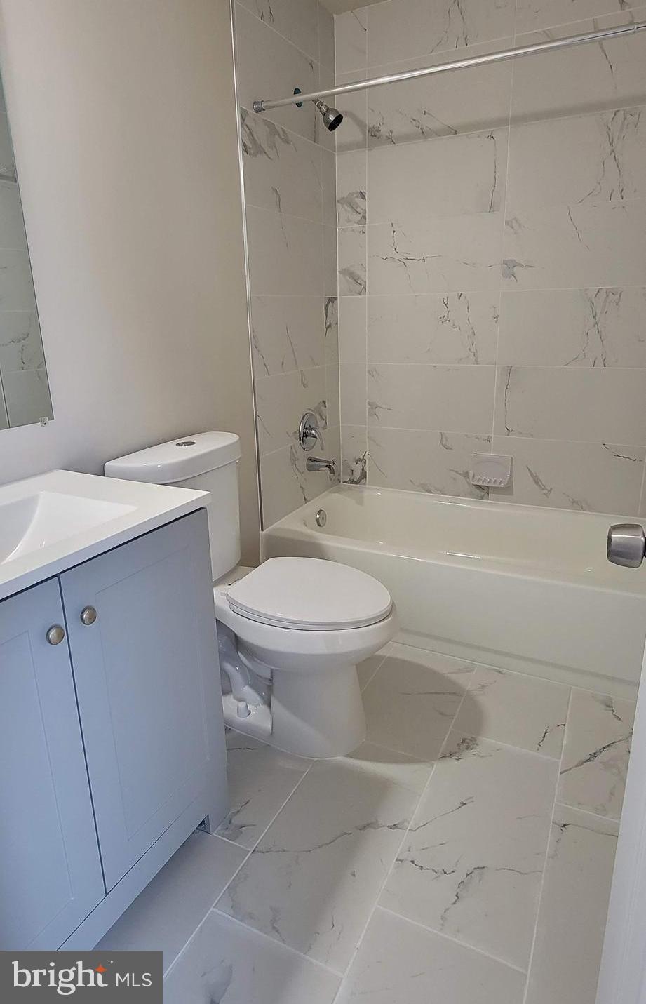 Real estate listing preview #10