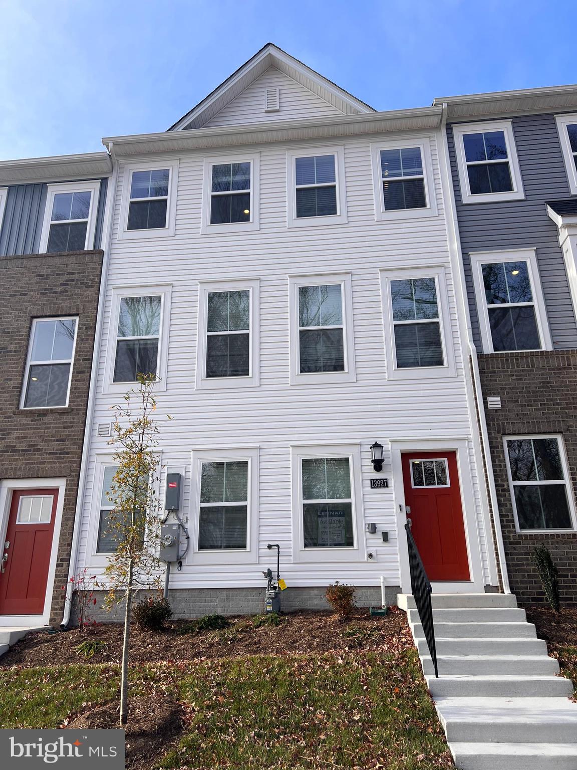 Real estate listing preview #1