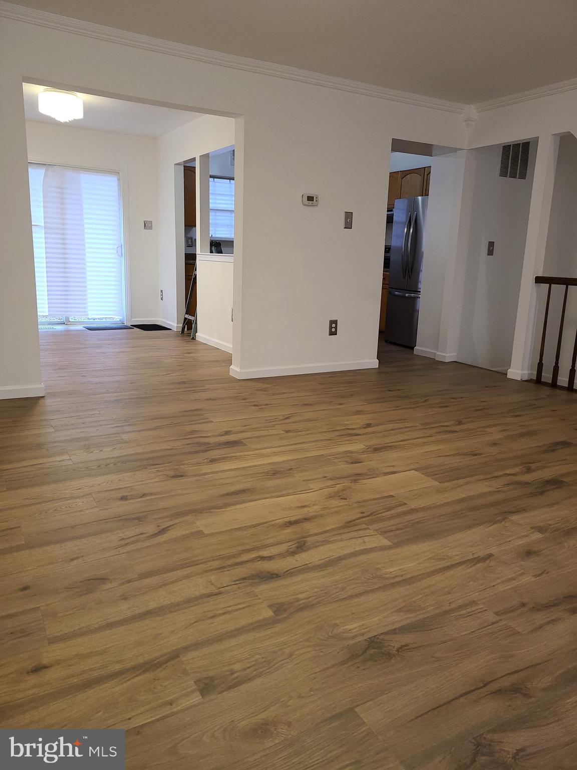 Real estate listing preview #3