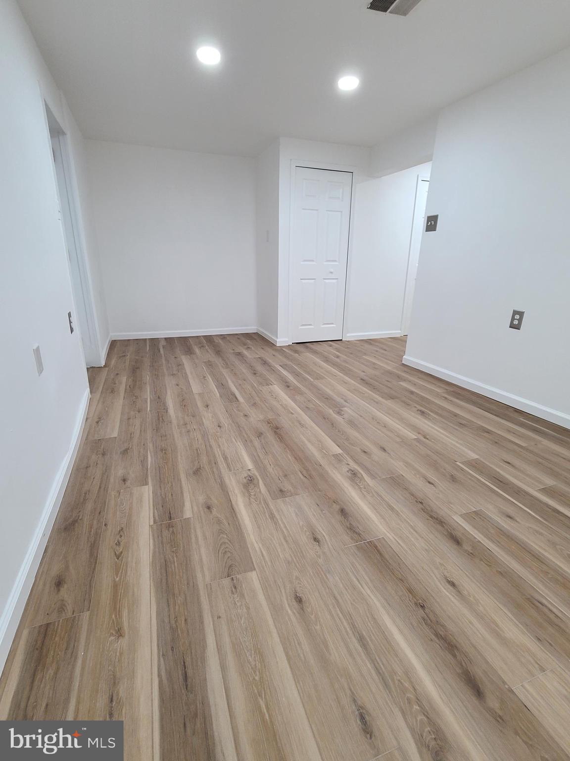 Real estate listing preview #15