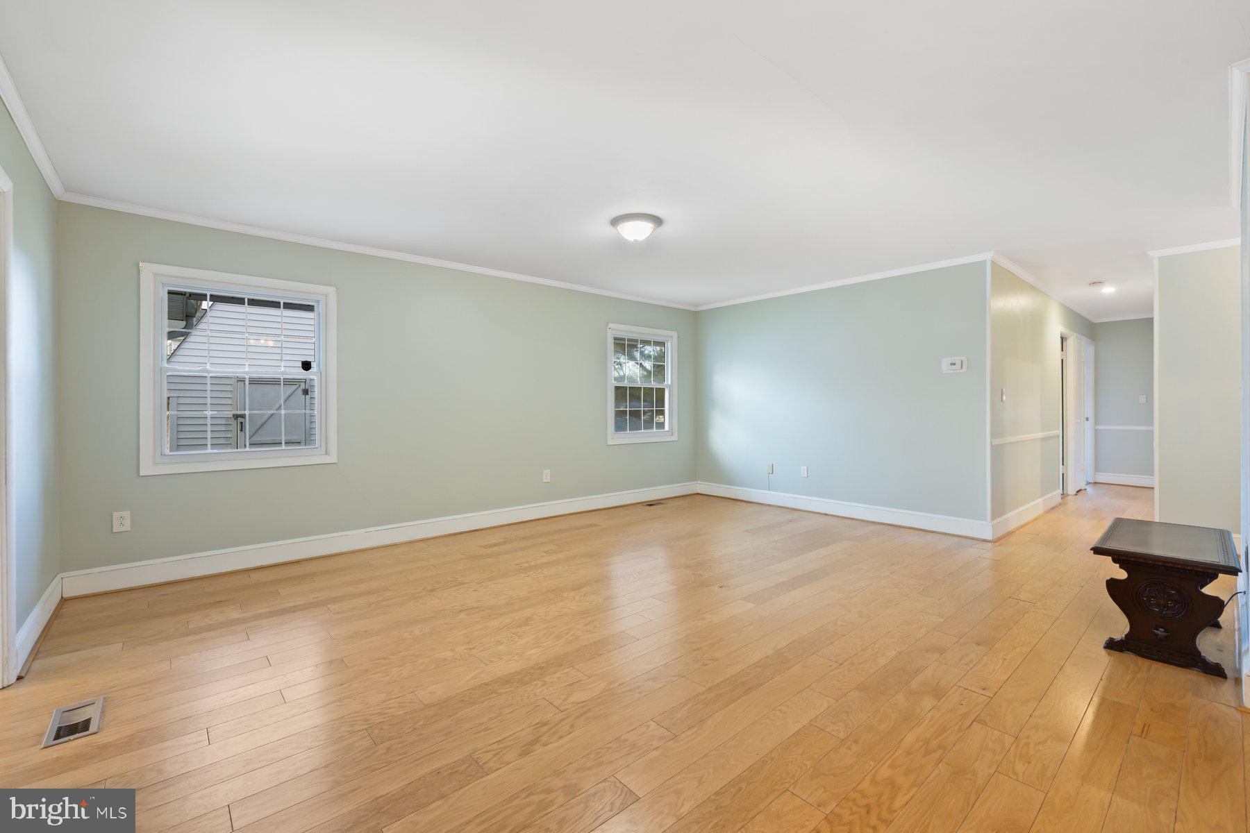 Real estate listing preview #7