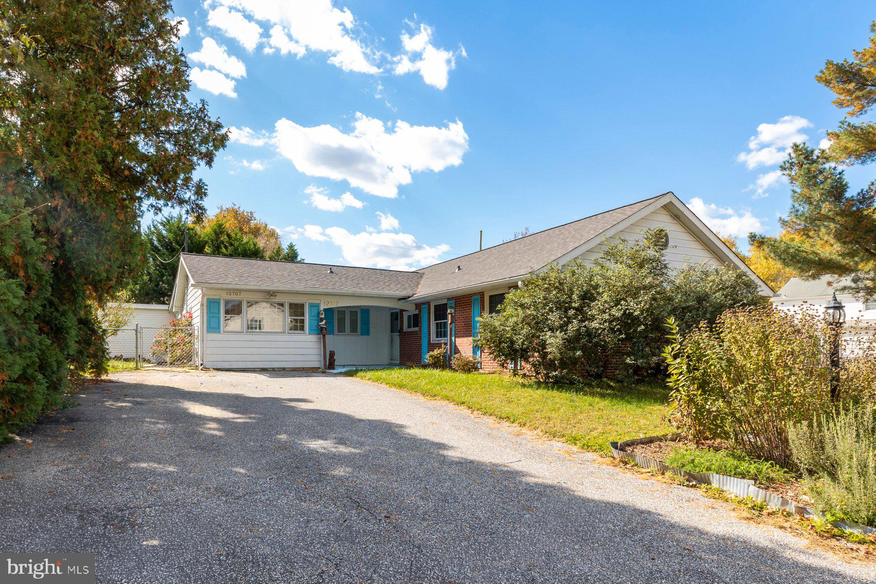 Real estate listing preview #2