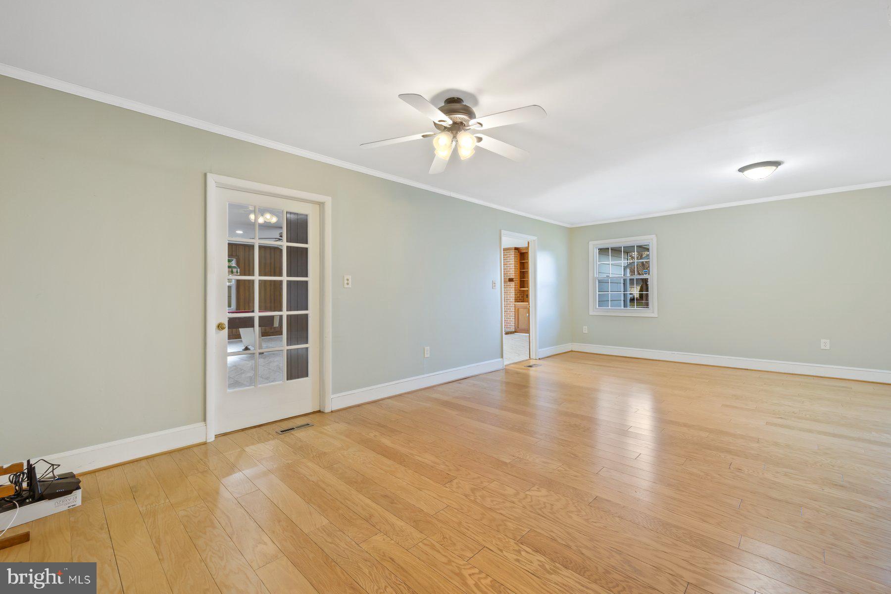 Real estate listing preview #9