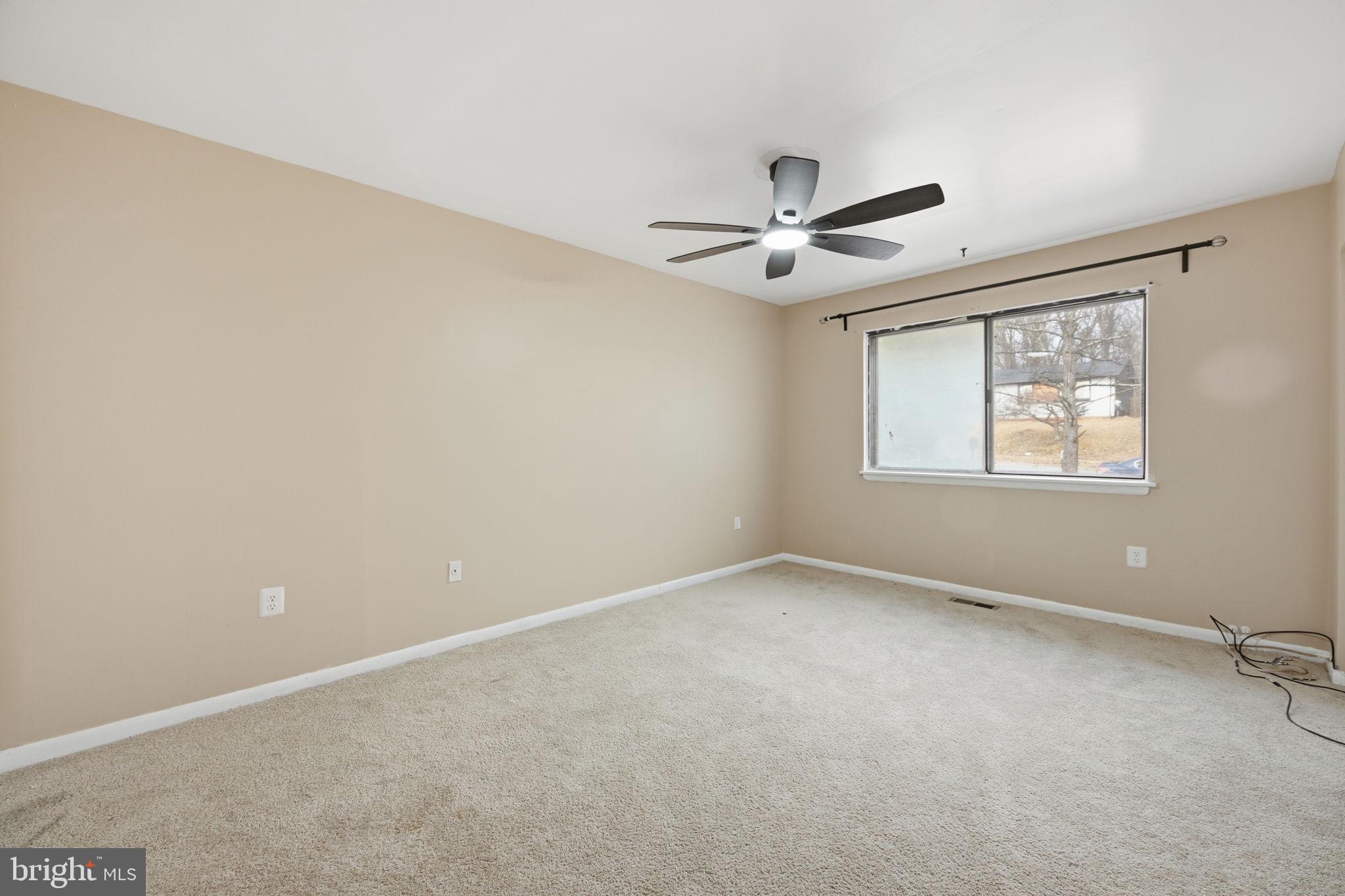 Real estate listing preview #10