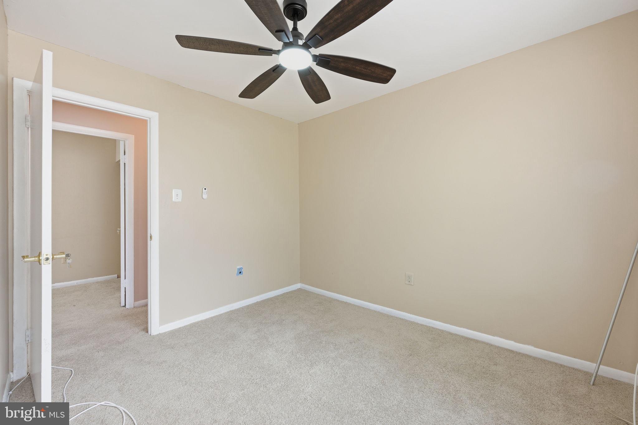 Real estate listing preview #18