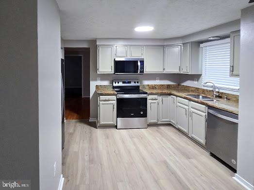 Real estate listing preview #11