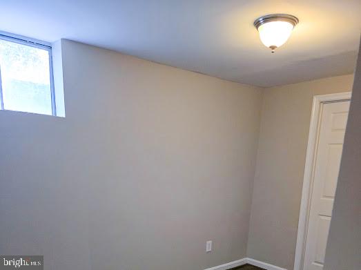 Real estate listing preview #13