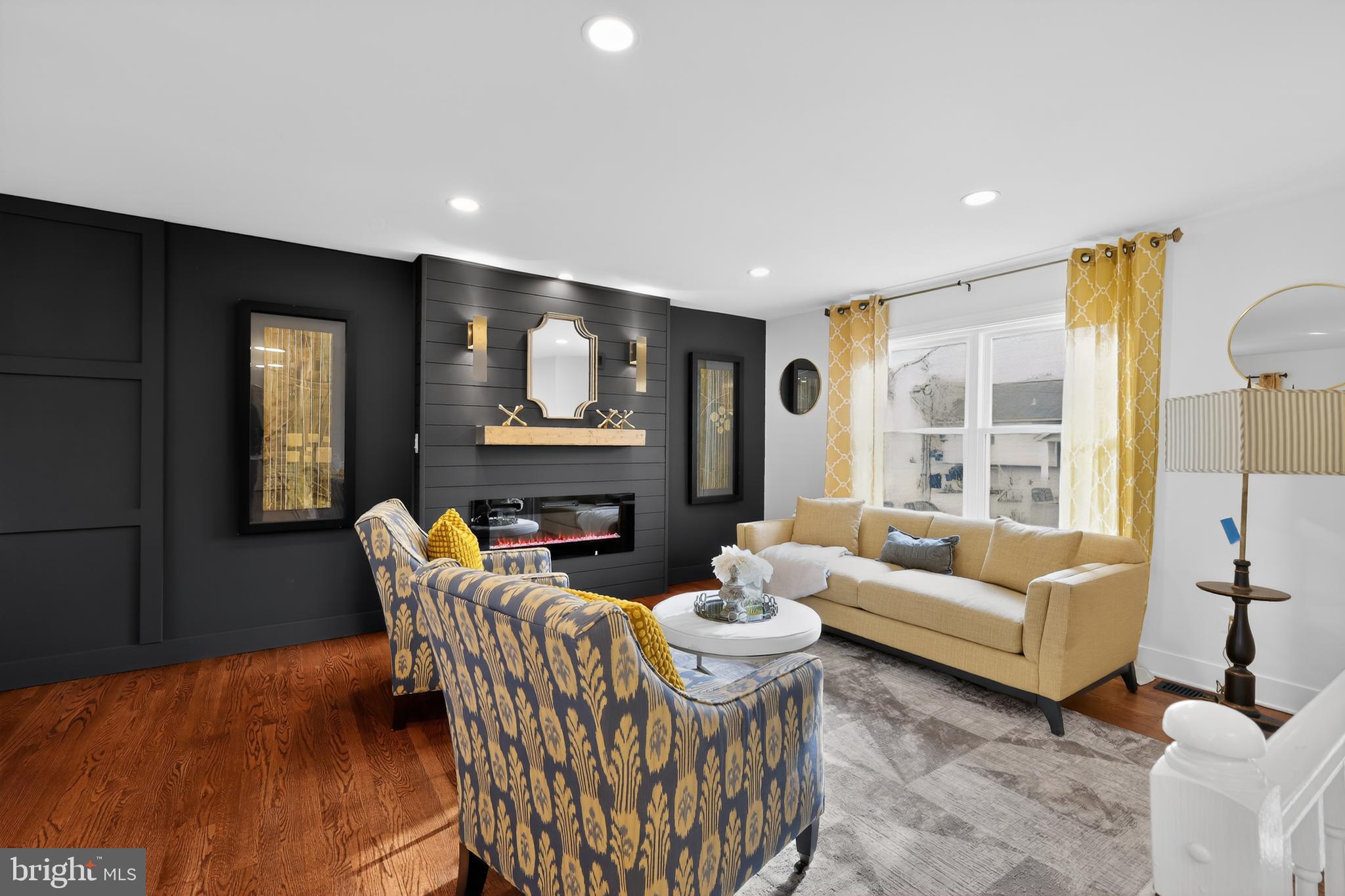 Real estate listing preview #25