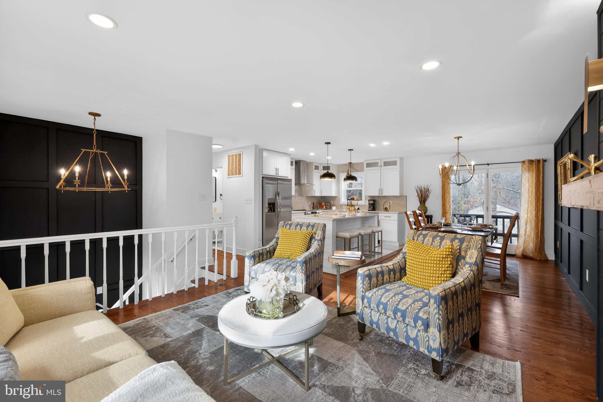 Real estate listing preview #8