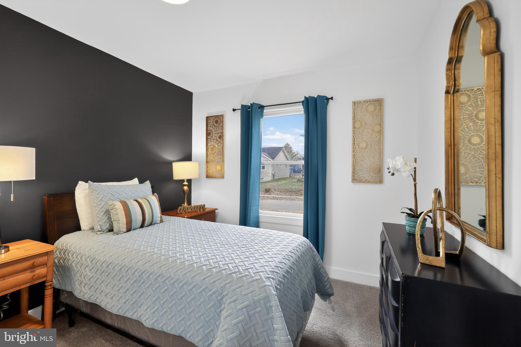 Real estate listing preview #17