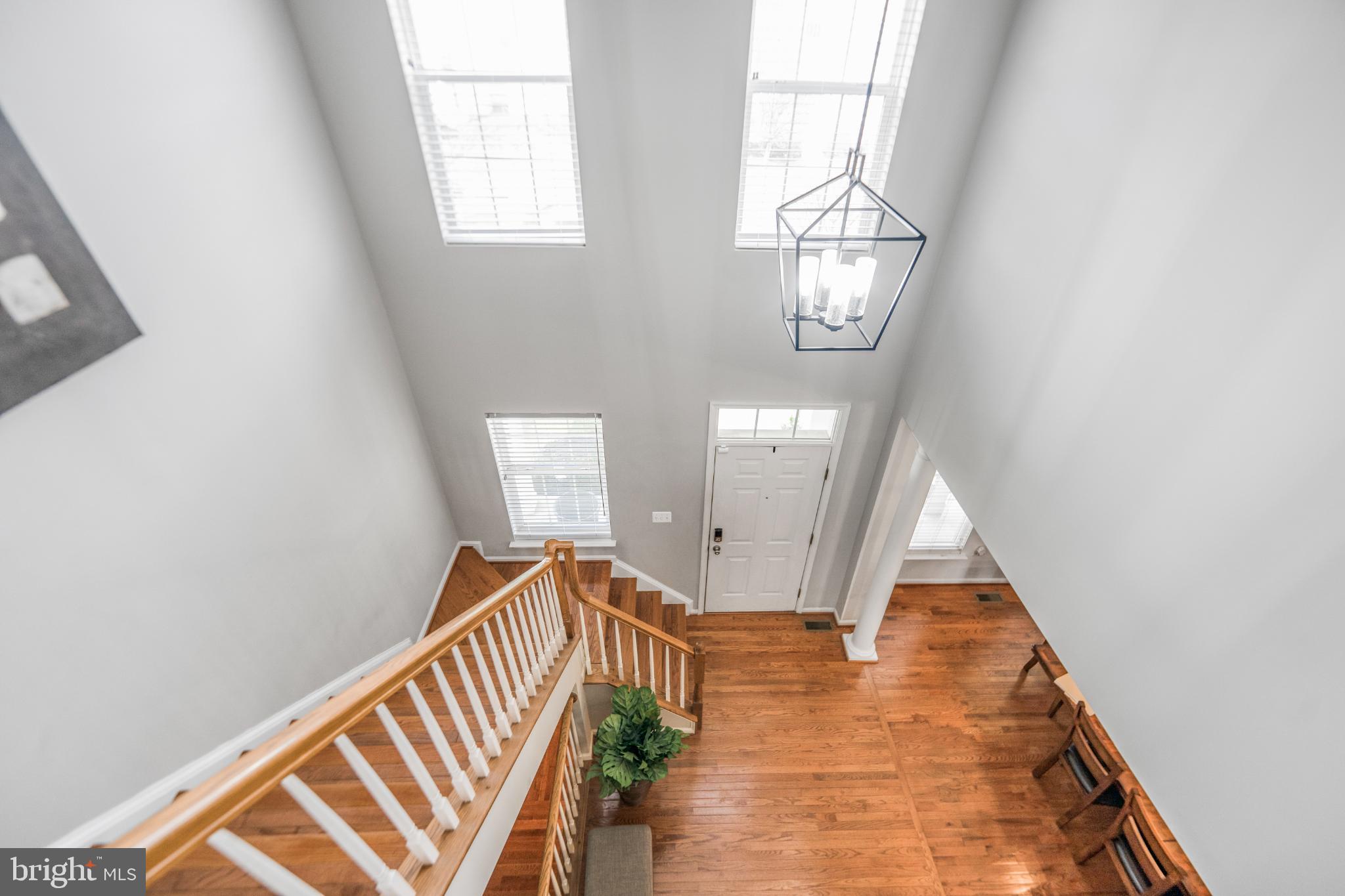 Real estate listing preview #3