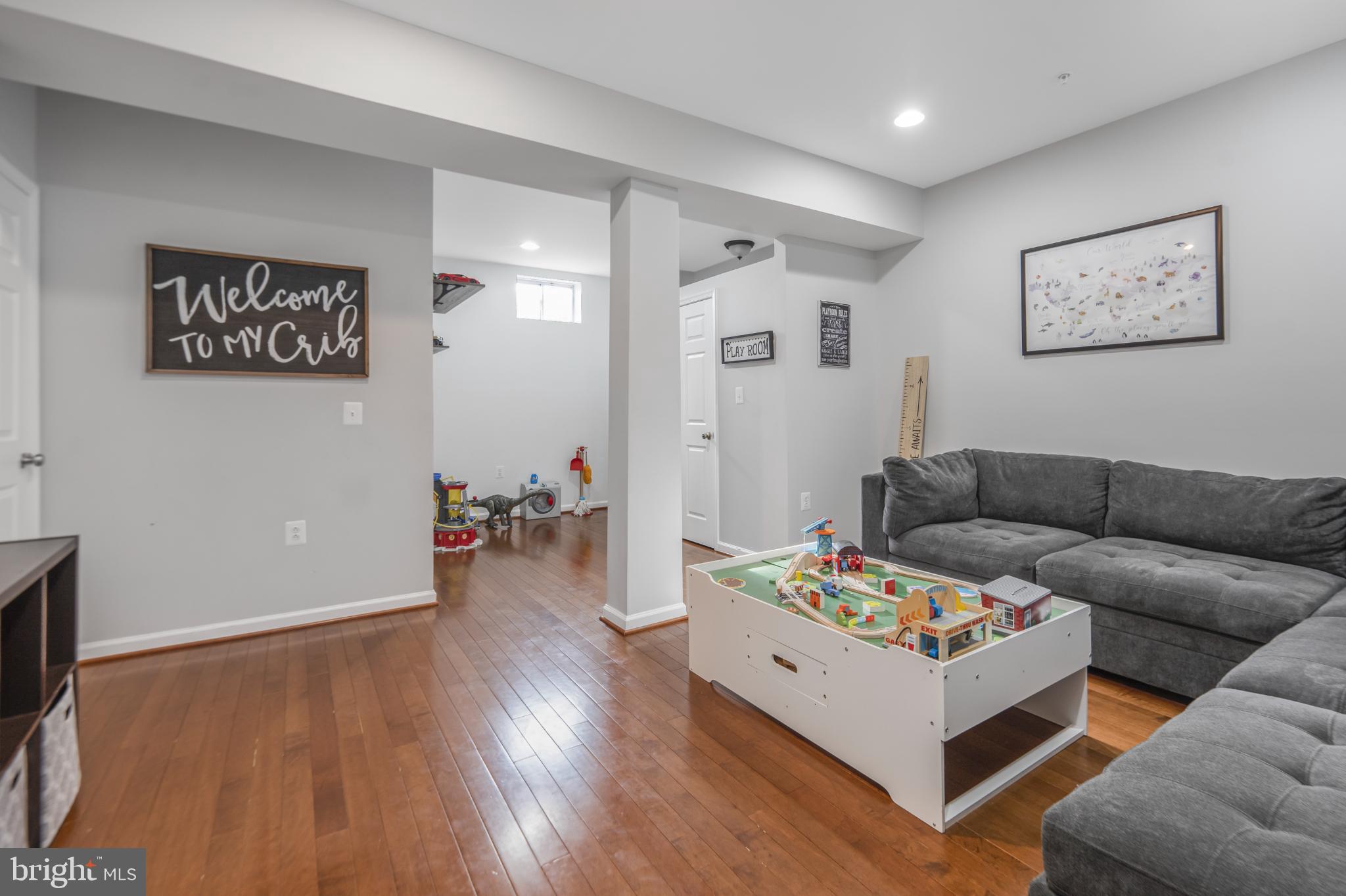 Real estate listing preview #33