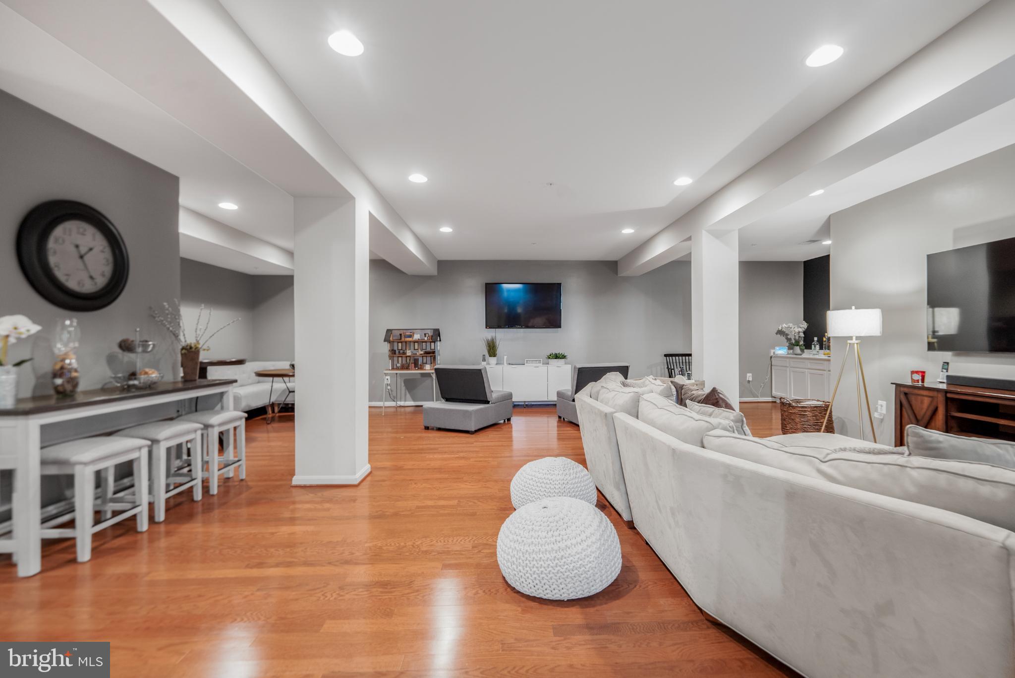 Real estate listing preview #35