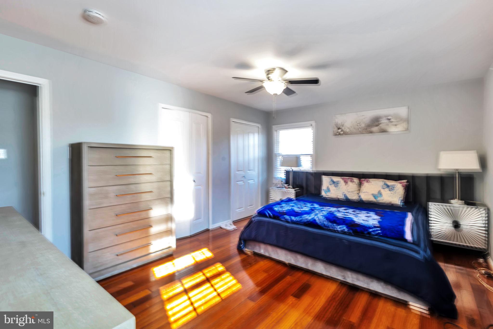 Real estate listing preview #11