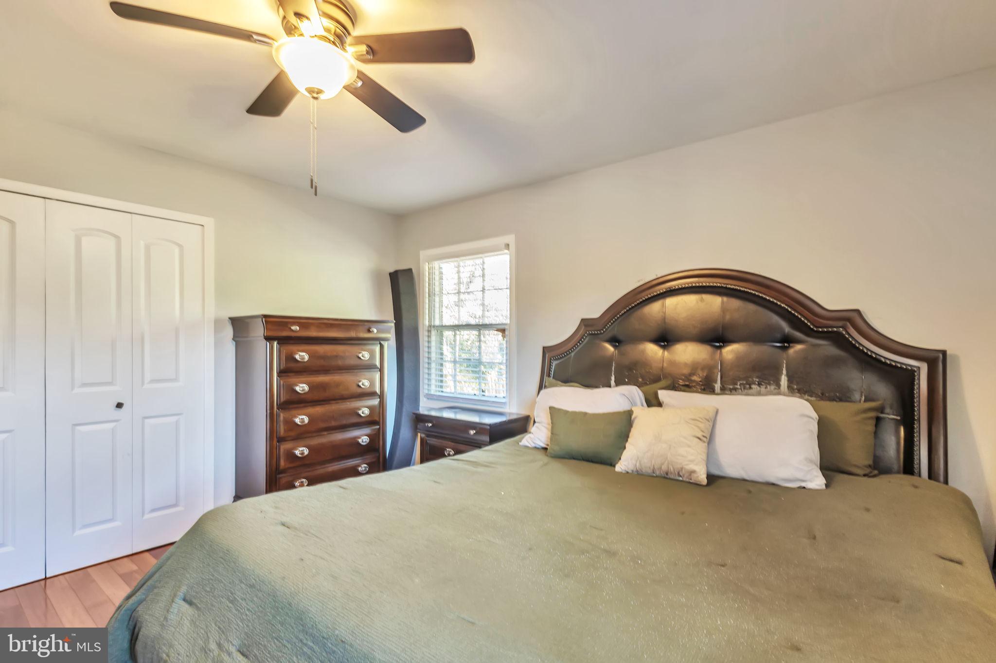 Real estate listing preview #5