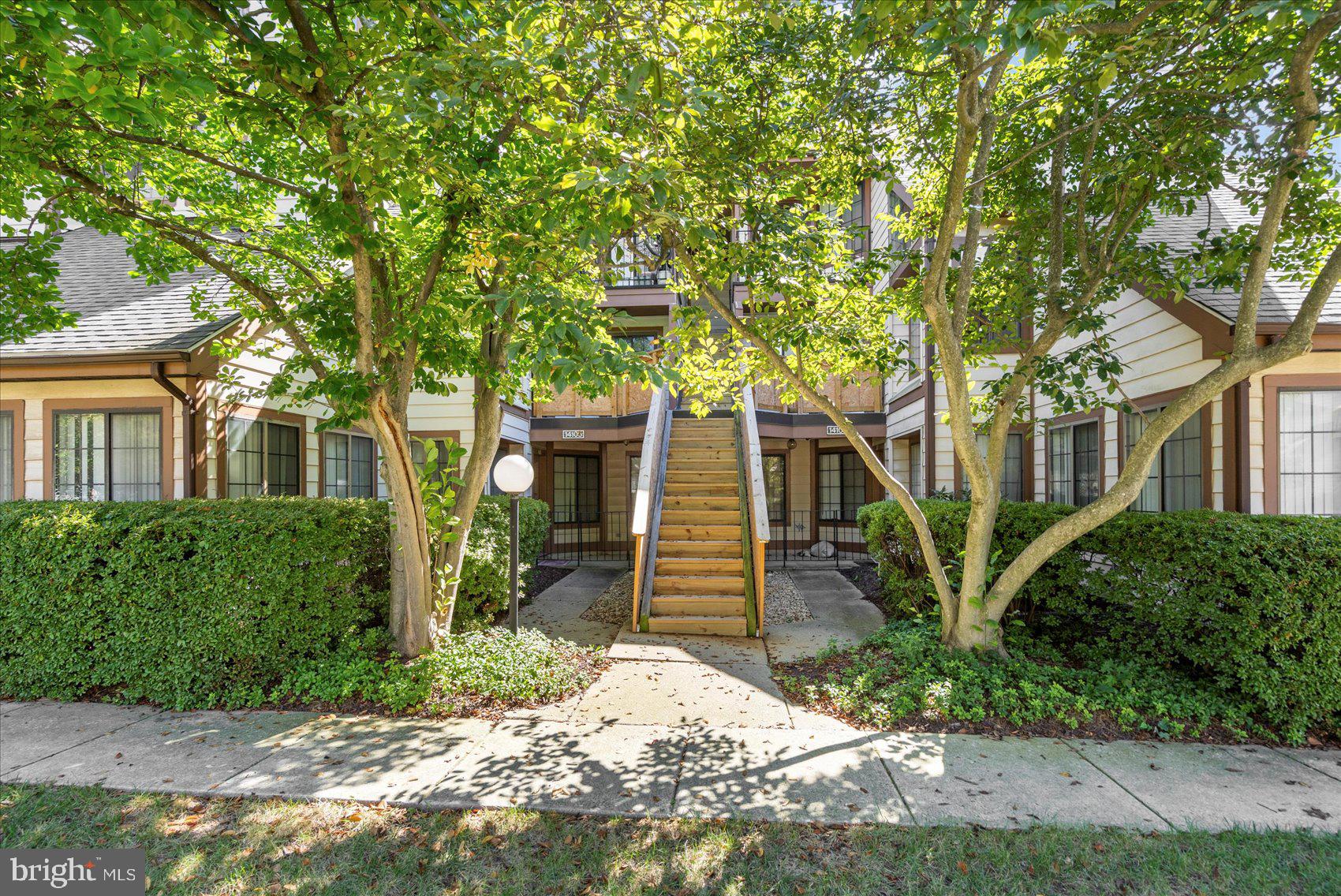 Real estate listing preview #4