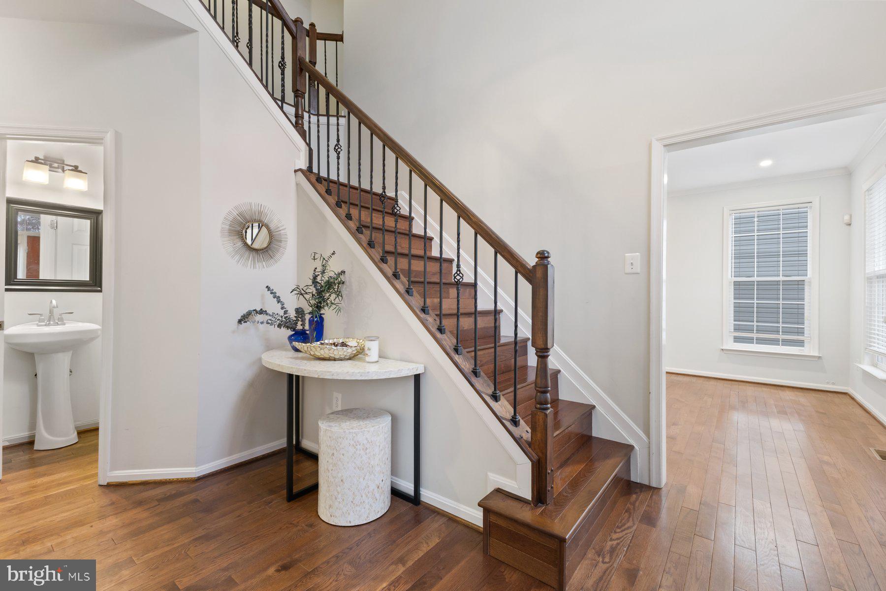 Real estate listing preview #5