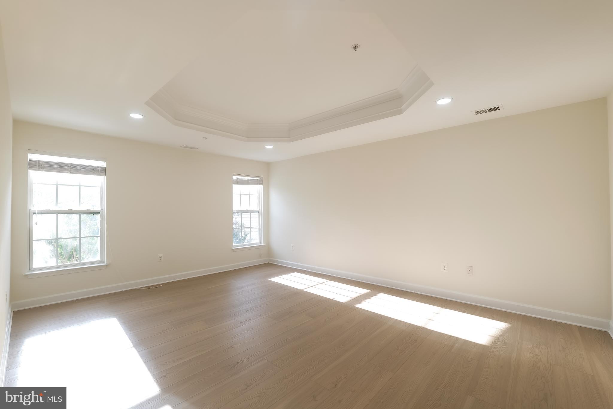 Real estate listing preview #21