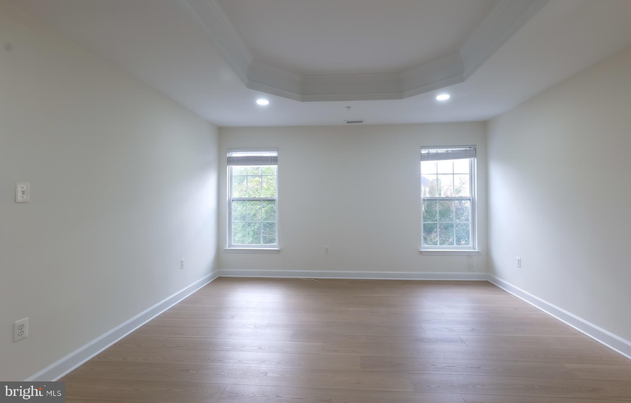 Real estate listing preview #31