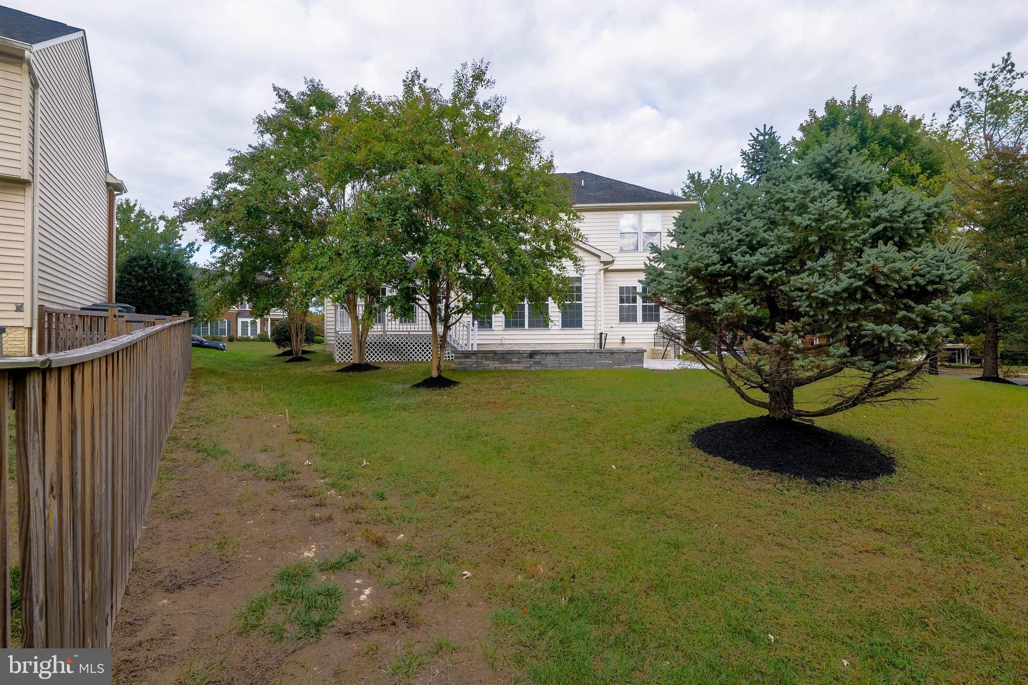 Real estate listing preview #79