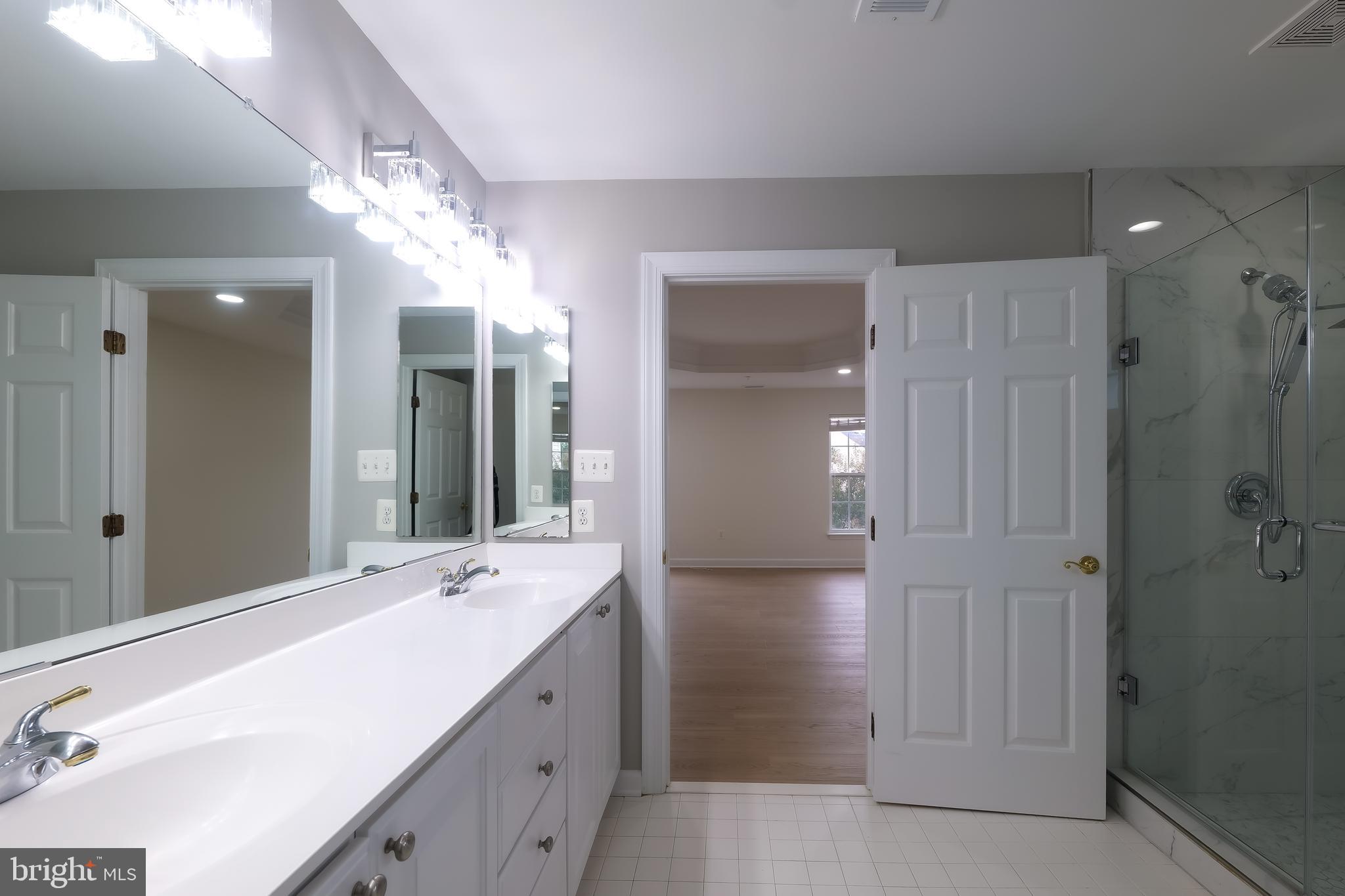 Real estate listing preview #28