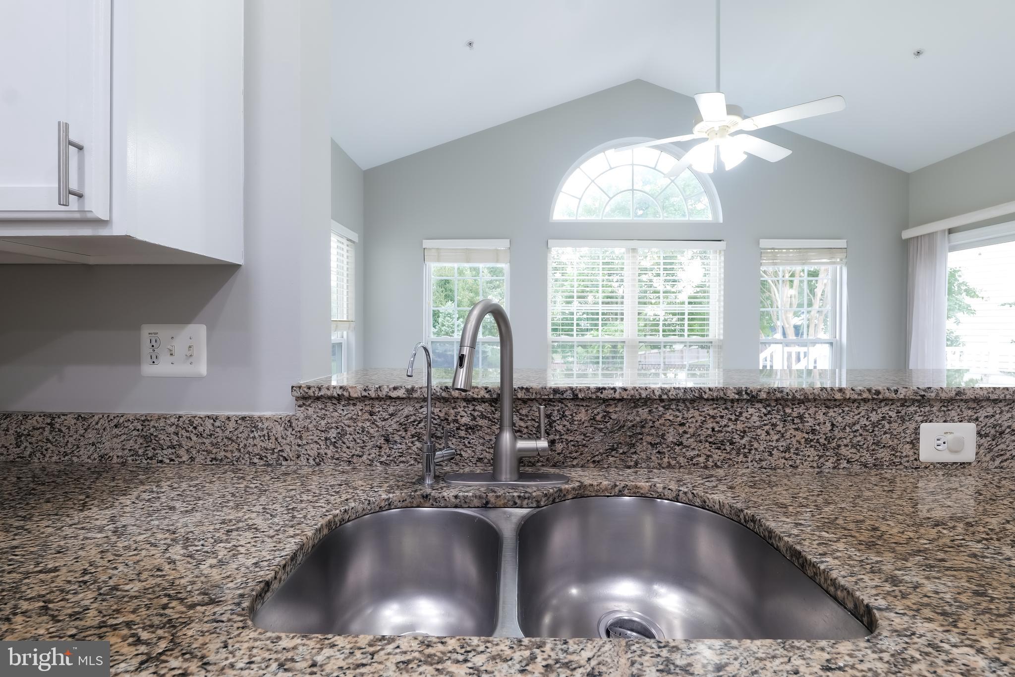 Real estate listing preview #53