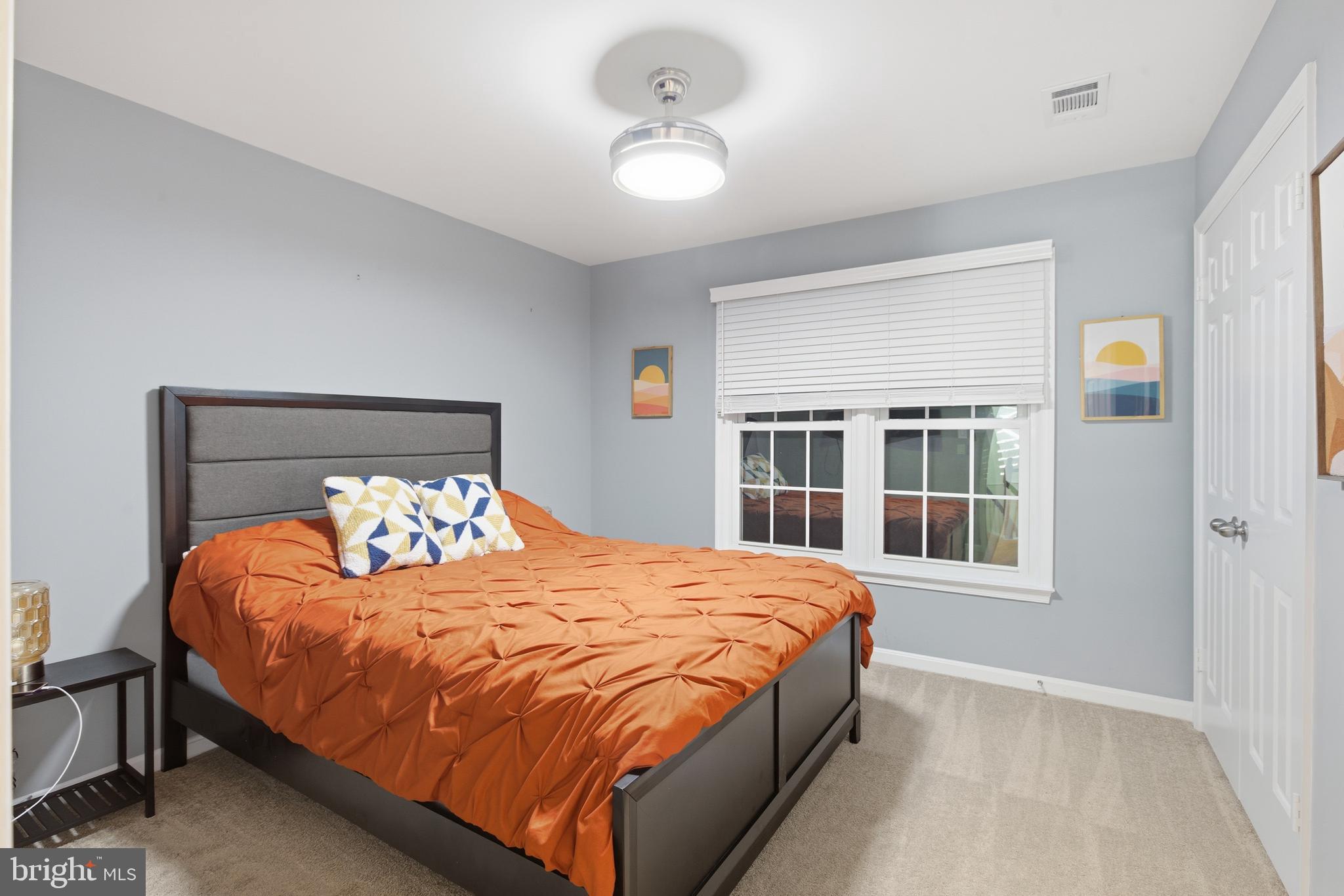 Real estate listing preview #32