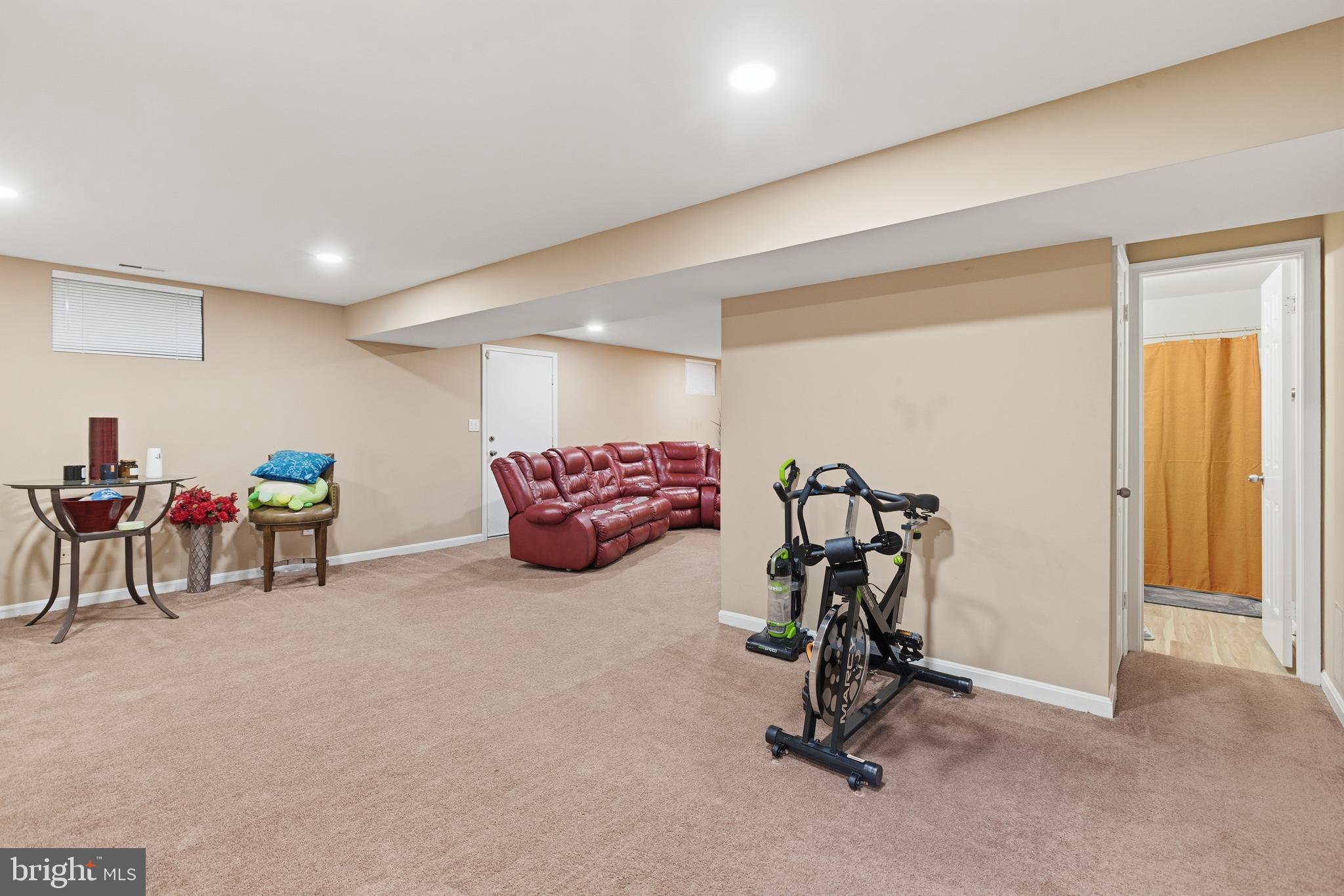 Real estate listing preview #37