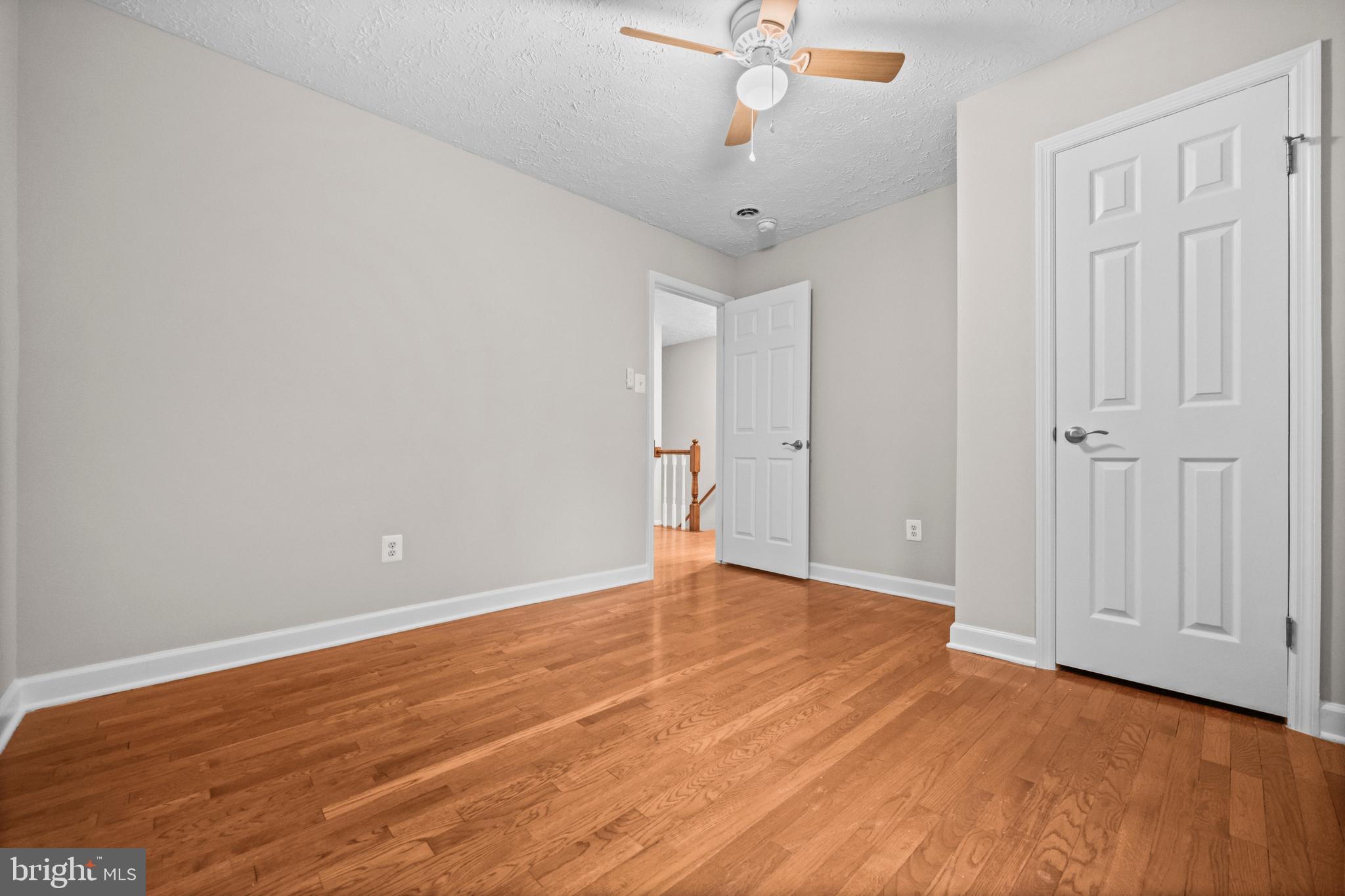 Real estate listing preview #25