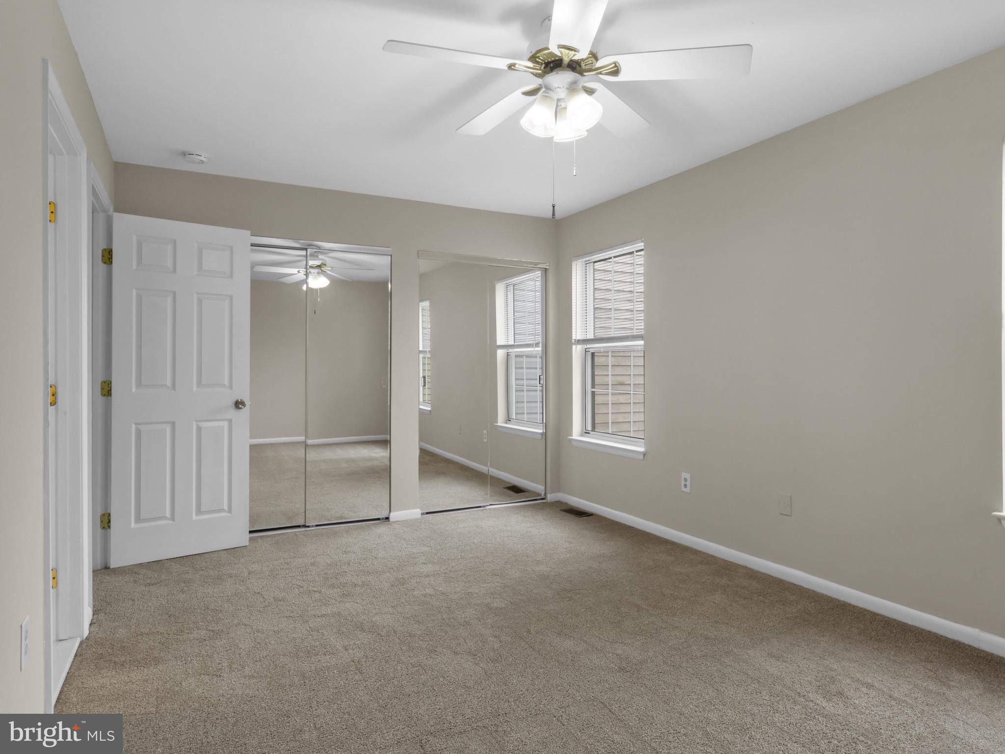 Real estate listing preview #24