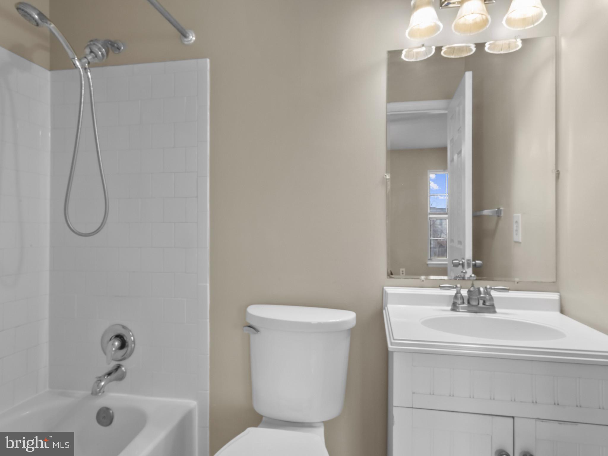 Real estate listing preview #26