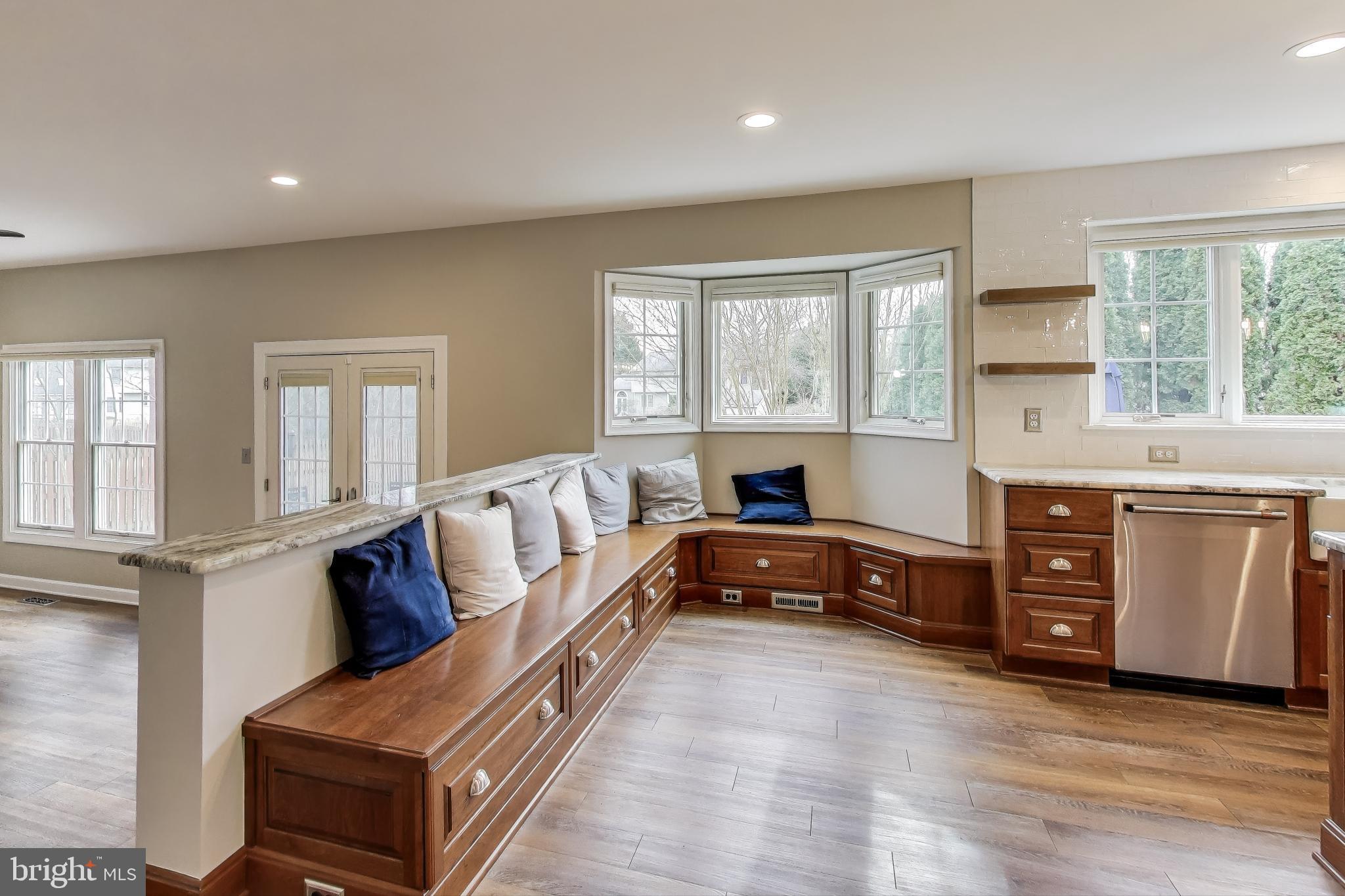 Real estate listing preview #4