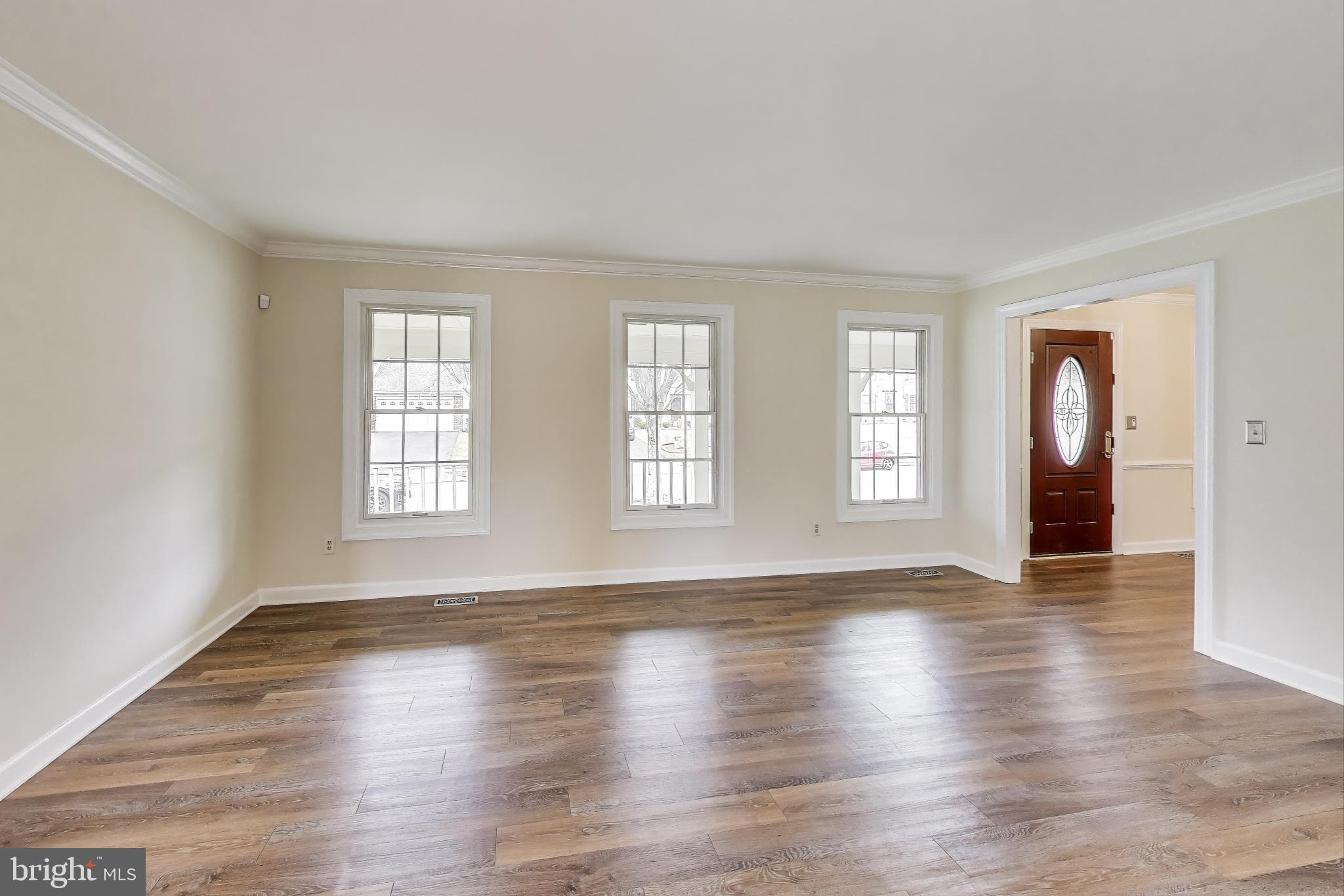 Real estate listing preview #15