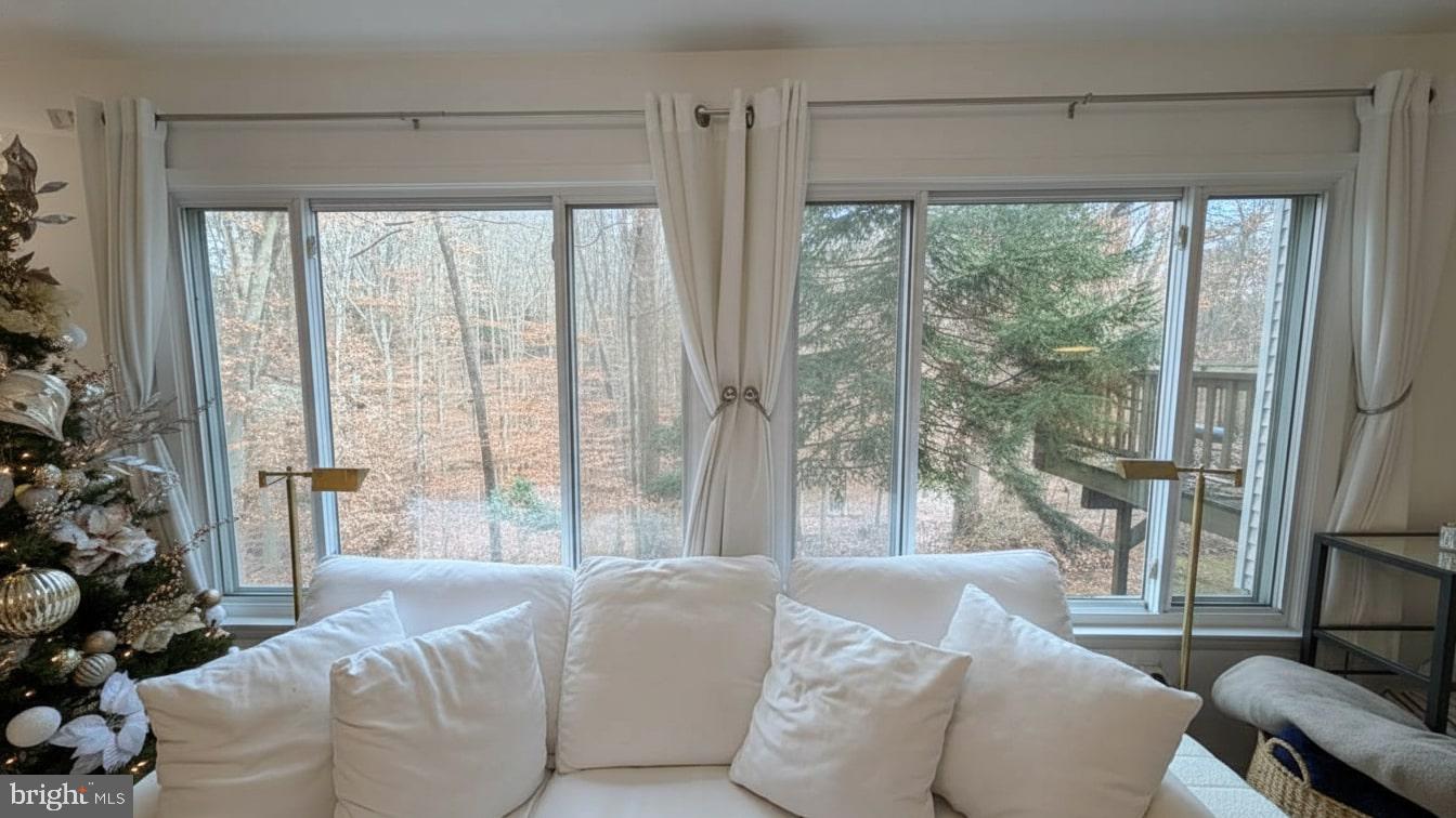 Real estate listing preview #5