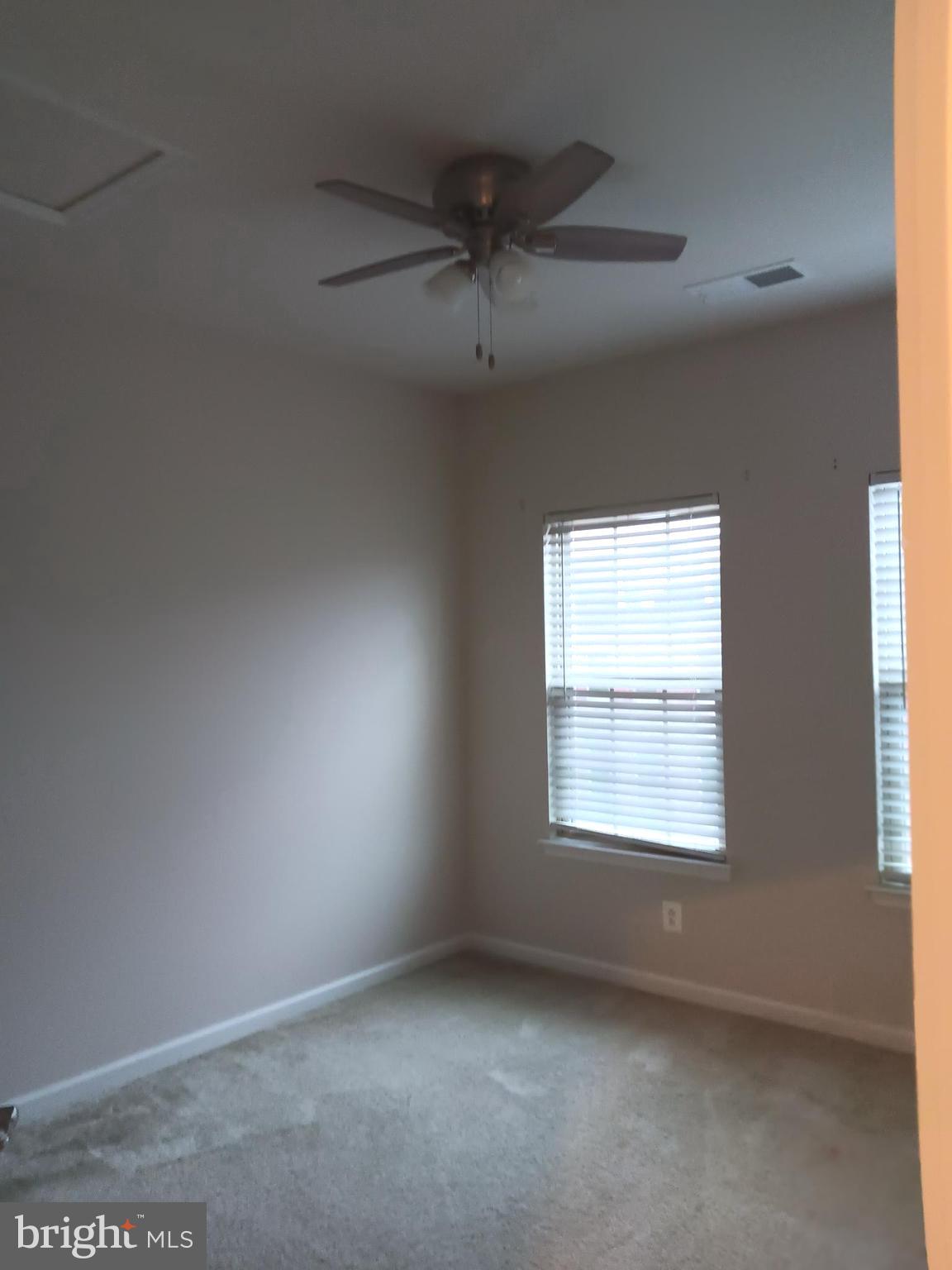 Real estate listing preview #10