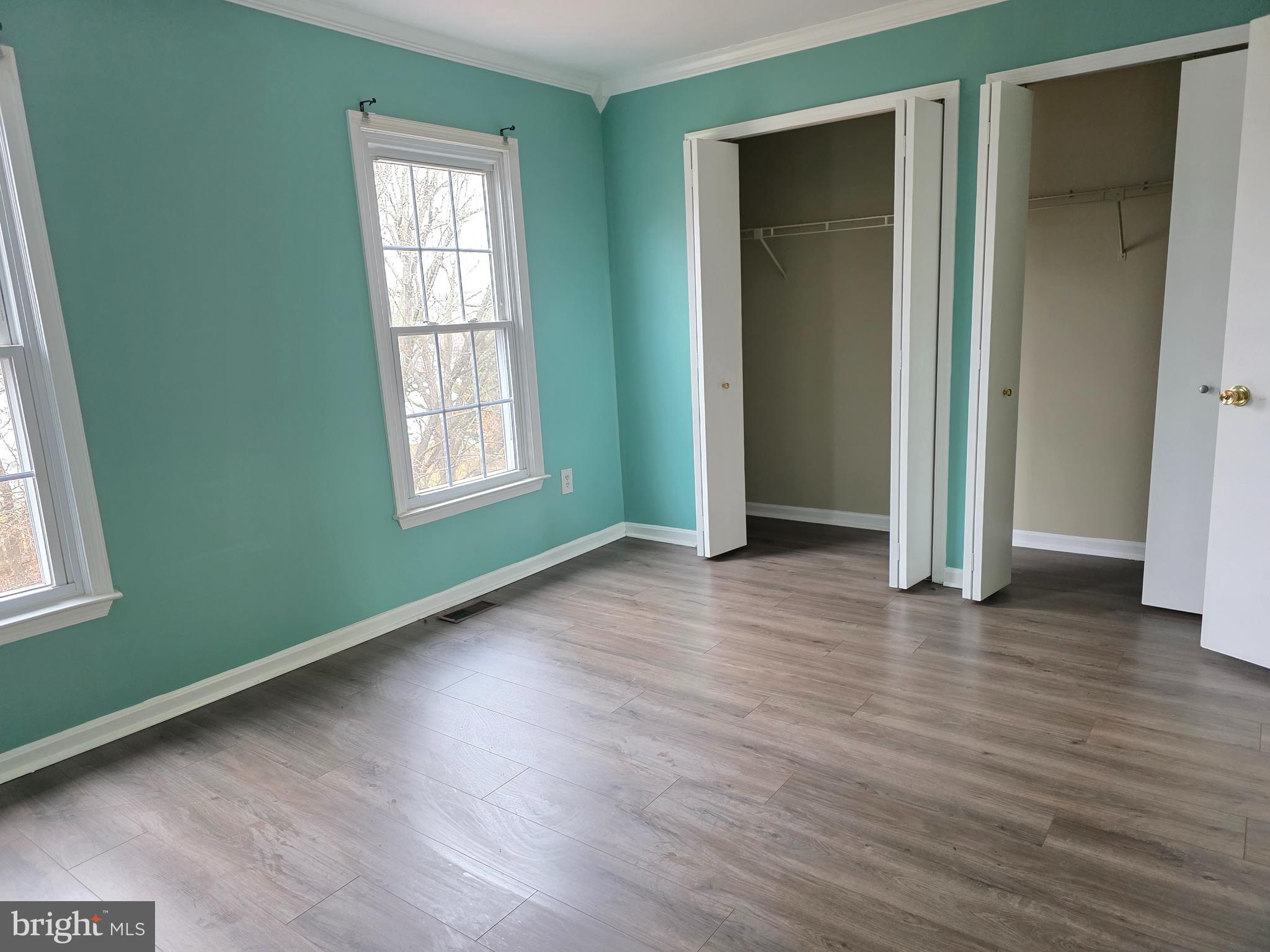 Real estate listing preview #11