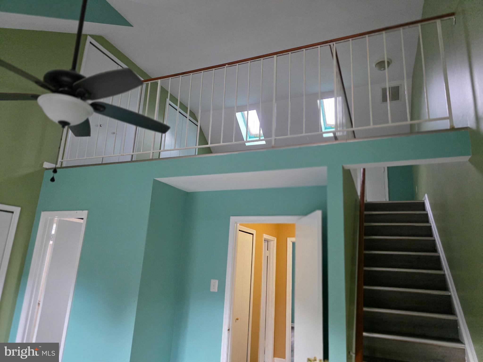 Real estate listing preview #15