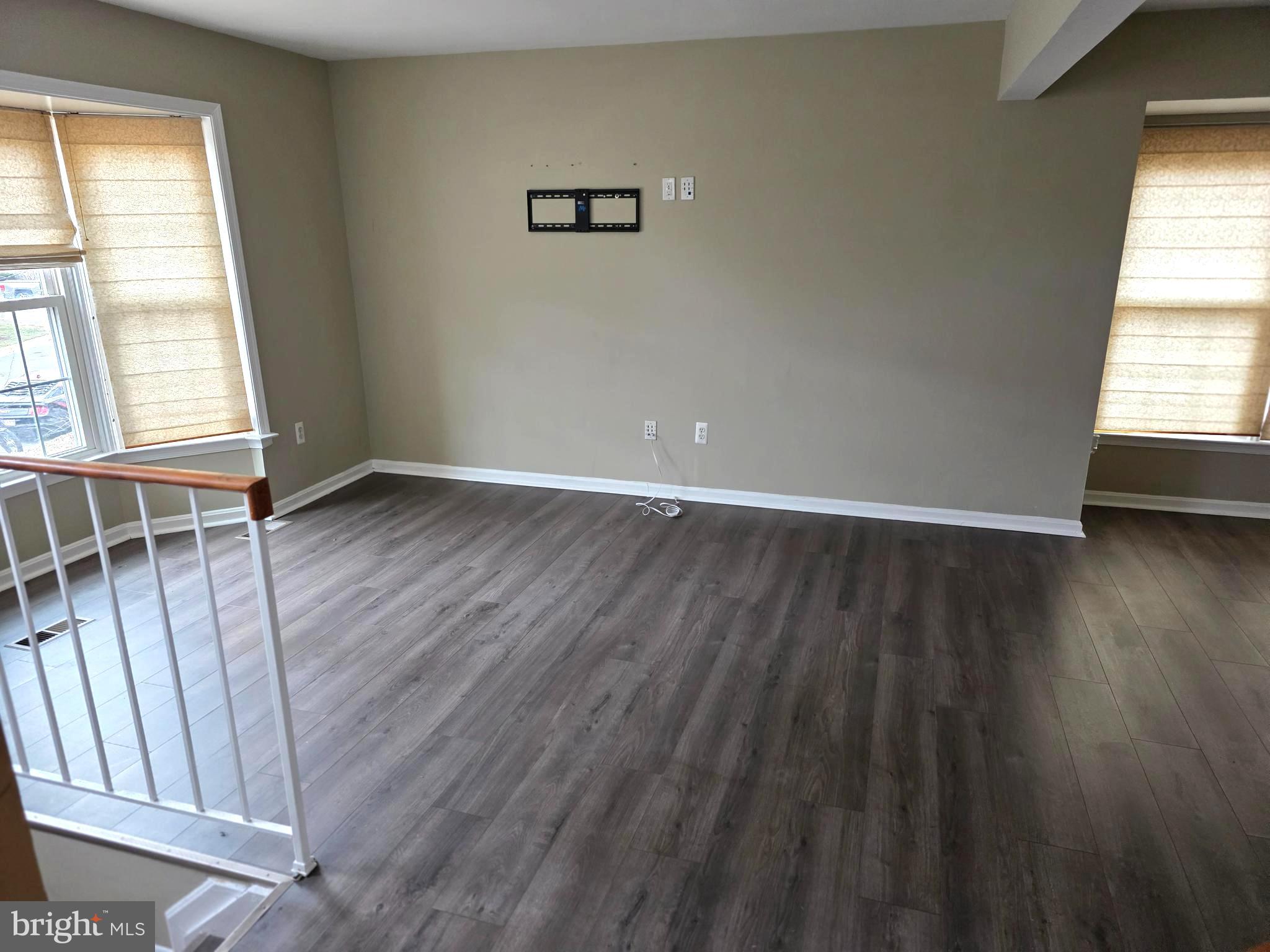 Real estate listing preview #4