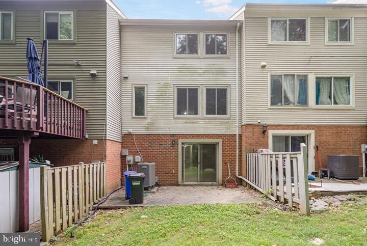 Real estate listing preview #8