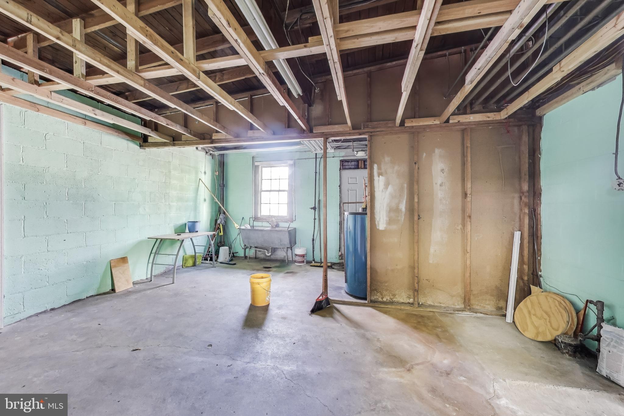 Real estate listing preview #12