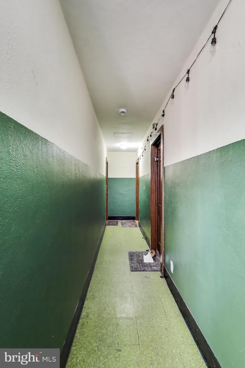 Real estate listing preview #13