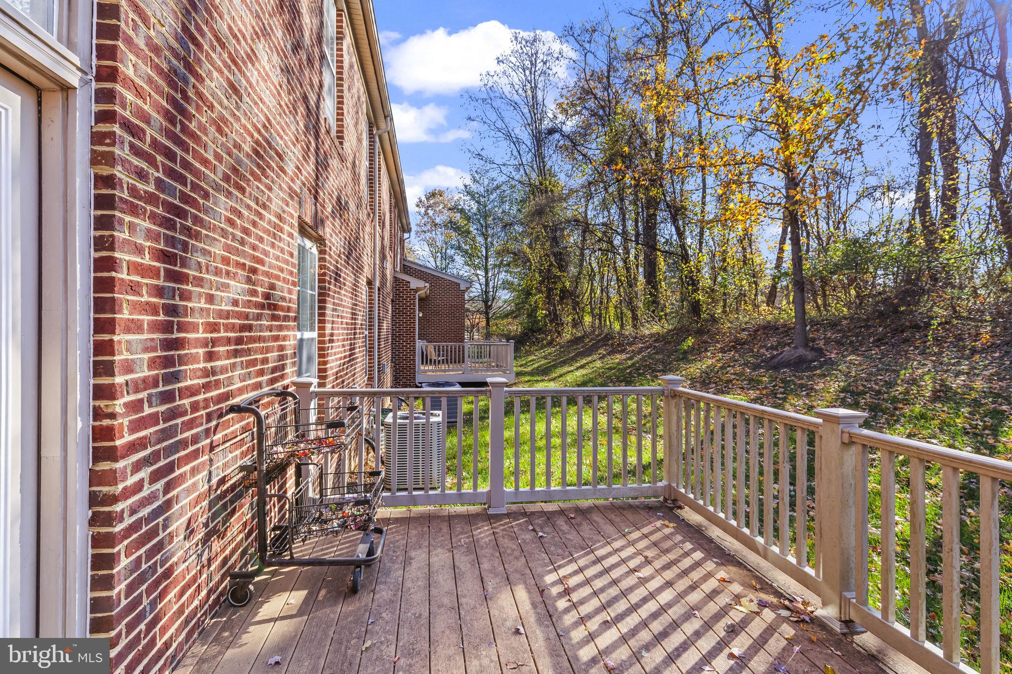 Real estate listing preview #42